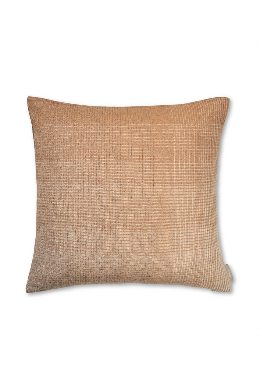 【エルヴァン デンマーク/elvang Denmark / GOODS】のHorizon クッションカバー 50×50cm インテリア・キッズ・メンズ・レディースファッション・服の通販 founy(ファニー) 　クッション　Cushion, Throw Pillow　グラデーション　Gradient, Ombre　キャメル|ID: prp329100004957750 ipo3291000000037200325