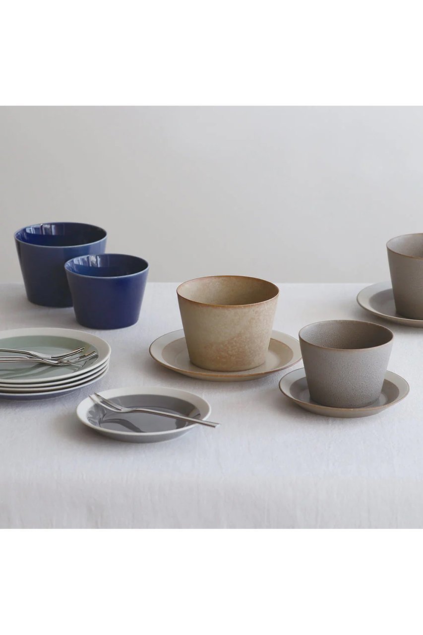 【木村硝子店/KIMURAGLASS / GOODS】のdishes cup S /matte 人気、トレンドファッション・服の通販 founy(ファニー) 　ガラス　Glass, Glassware　クール　Cool, Chic　グラス　Glass, Eyewear　シンプル　Simple, Minimal　皿　Plate, Dish　テーブル　Table, Dining Table　定番　Standard, Basic Item　ハンド　Hand, Handmade　フィット　Fit, Slim Fit　フォルム　Silhouette, Form　ベーシック　Basic, Essential　おすすめ　Recommended / Our Picks　卒業式　Graduation Ceremony　other-5|ID: prp329100004957871 ipo3291000000037201130