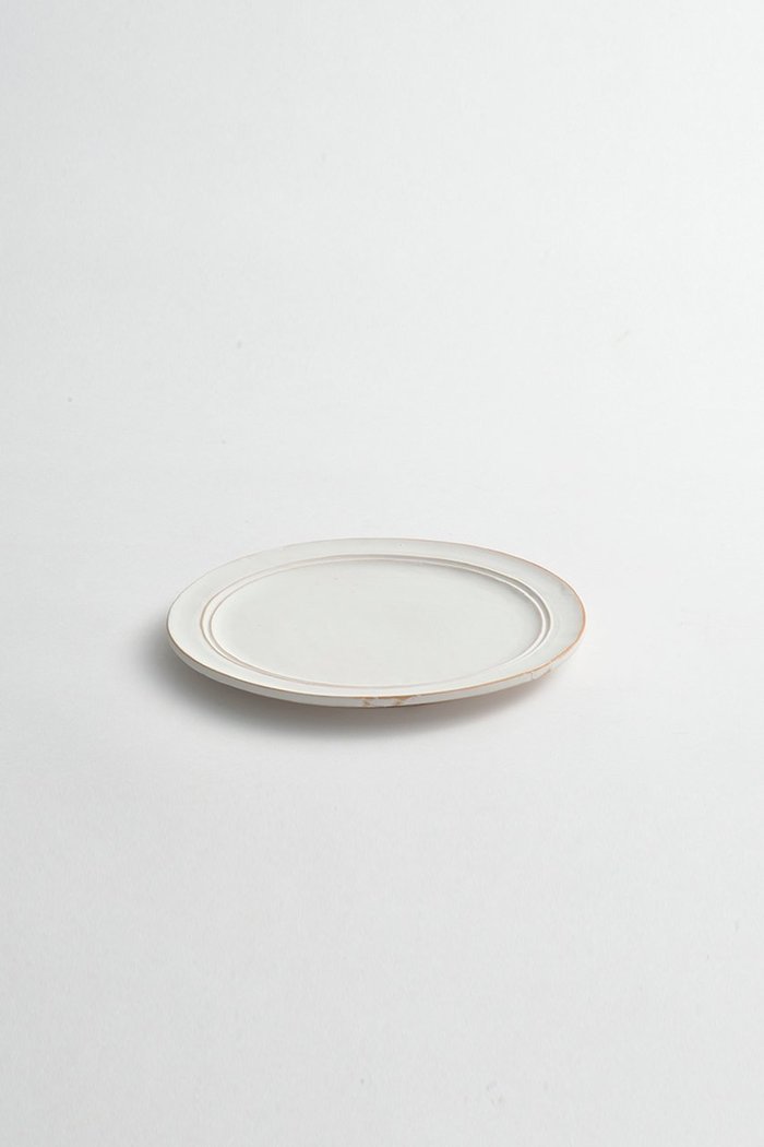 【ミシンポタリークリエーション/MISHIM POTTERY CREATION / GOODS】のStiLL ラウンド プレート S インテリア・キッズ・メンズ・レディースファッション・服の通販 founy(ファウニー) https://founy.com/ 皿 Plate, Dish テーブル Table, Dining Table ハンド Hand, Handmade バランス Balance, Style Balance プレート Plate, Dish ラウンド Round, Round Neck おすすめ Recommended / Our Picks ギフト プレゼント Gift / Present ホーム・キャンプ・アウトドア・お取り寄せ Home Living / Home & Lifestyle / Camping Gear / Outdoor Camping キッチン・ダイニング Kitchen & Dining Essentials. Stylish & Functional Tableware キッチン家電・キッチン用品 Kitchen Appliances & Tools |ID: prp329100004957903 ipo3291000000037201303