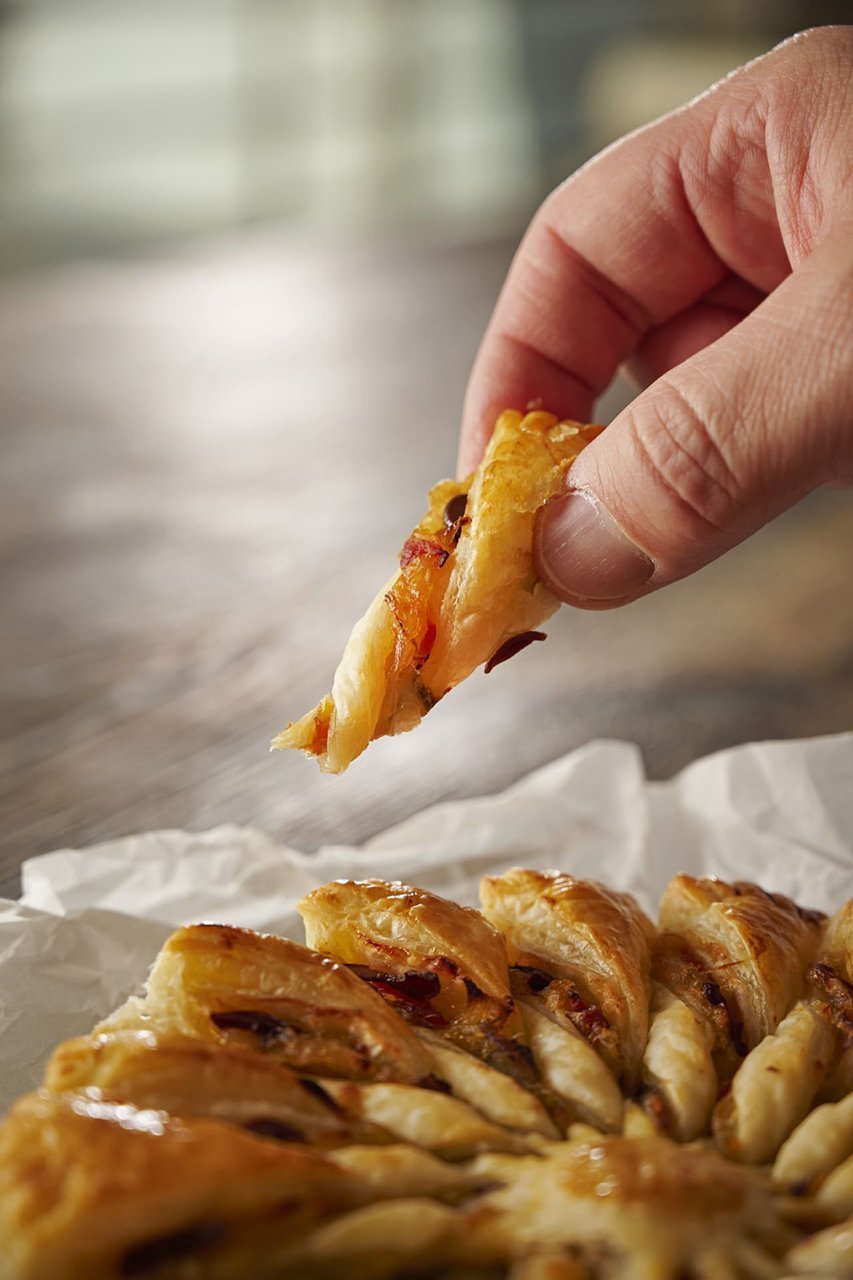 【アターブル! エピスリーフィン/A TABLE～EPICERIE FINE～ / GOODS】のタルト・ソレイユ・ピサラディエール風 人気、トレンドファッション・服の通販 founy(ファニー) 　アウトドア　Outdoor Clothing　シンプル　Simple, Minimal　皿　Plate, Dish　定番　Standard, Basic Item　フランス　France, French　おすすめ　Recommended / Our Picks　other-7|ID: prp329100004958097 ipo3291000000037202333