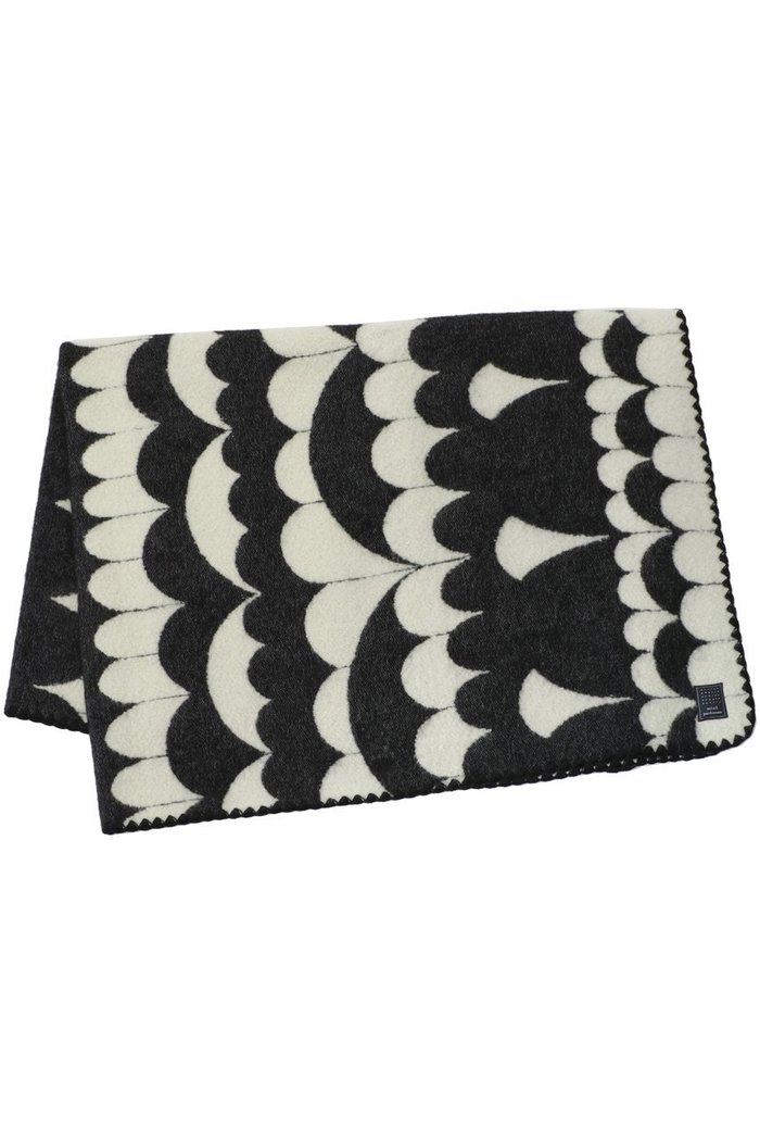【ミナ ペルホネン/mina perhonen / GOODS】のsea lace ブランケット Small 約105×145cm インテリア・キッズ・メンズ・レディースファッション・服の通販 founy(ファウニー) https://founy.com/ 2023年 2023 2023春夏・S/S Spring/Summer 2023 SS23 コレクション Collection, Seasonal Line シンプル Simple, Minimal ジャカード／ジャガード Jacquard, Woven Pattern ブランケット Blanket, Throw Blanket リラックス Relax, Relaxed Fit 冬 Winter / This Winter |ID: prp329100004958410 ipo3291000000037204139