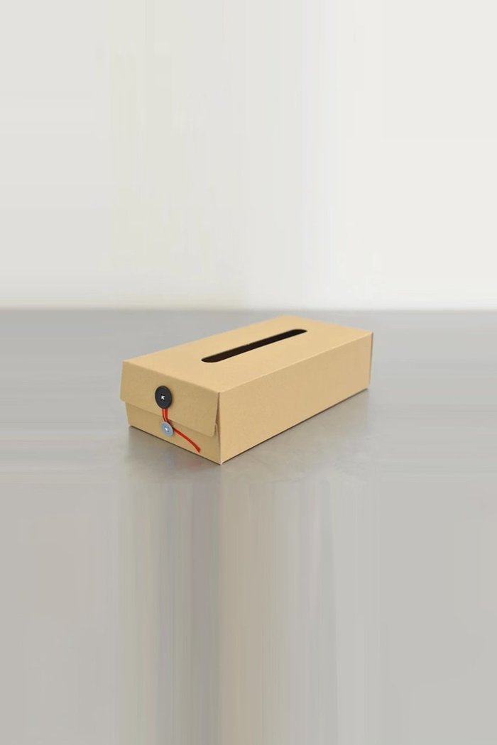 【クラフトワン/craft_one / GOODS】のButton Tissue Box / concrete craft インテリア・キッズ・メンズ・レディースファッション・服の通販 founy(ファニー) https://founy.com/ おすすめ Recommended / Our Picks イラスト Illustration ギフト プレゼント Gift / Present シンプル Simple, Minimal ボックス Boxy, Box Shape |ID: prp329100004959004 ipo3291000000037207429