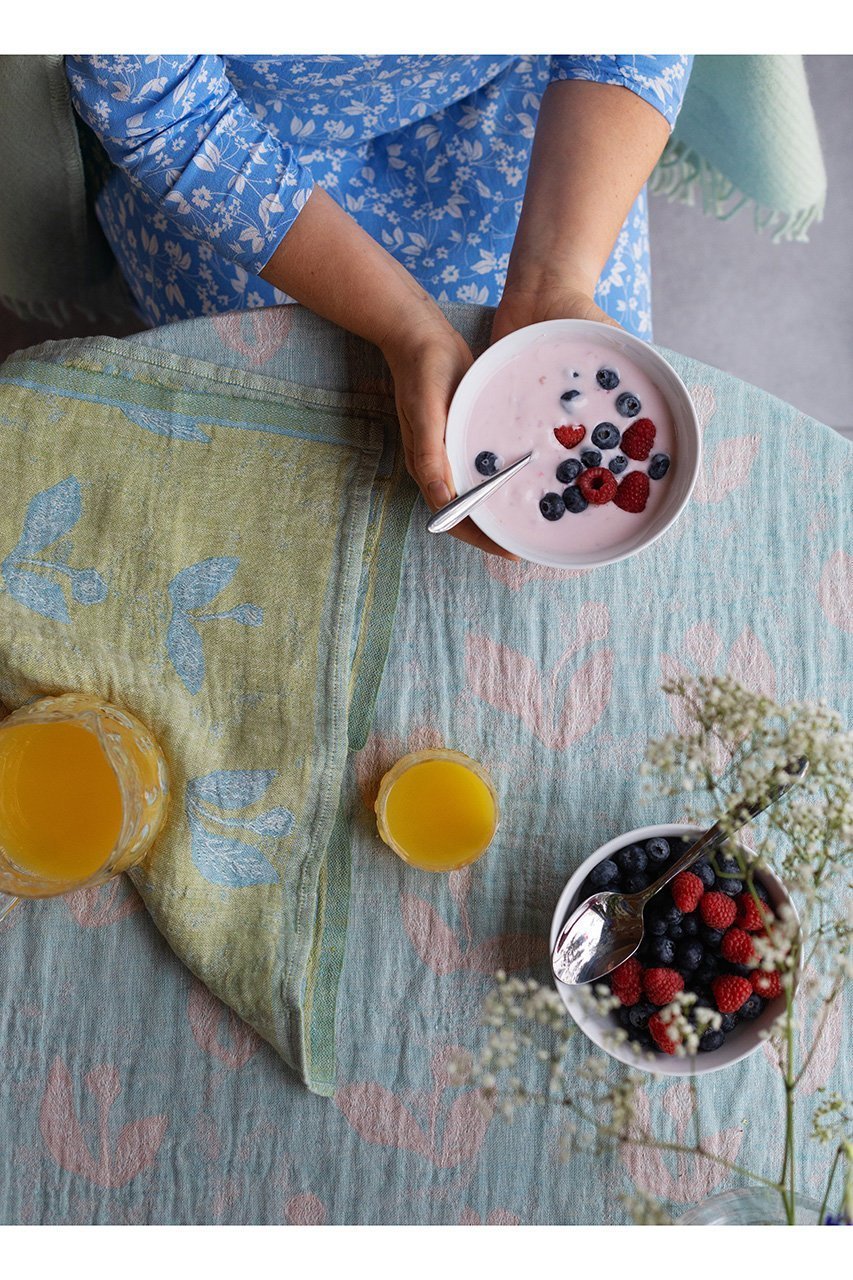 【ラプアン カンクリ/LAPUAN KANKURIT / GOODS】のKESAKUKKA リネンブランケット 145x260cm 人気、トレンドファッション・服の通販 founy(ファニー) 　吸水　Absorbent, Quick-Dry　テーブル　Table, Dining Table　ブランケット　Blanket, Throw Blanket　リネン　Linen, Linen Fabric　おすすめ　Recommended / Our Picks　夏　Summer　other-2|ID: prp329100004959005 ipo3291000000037207445