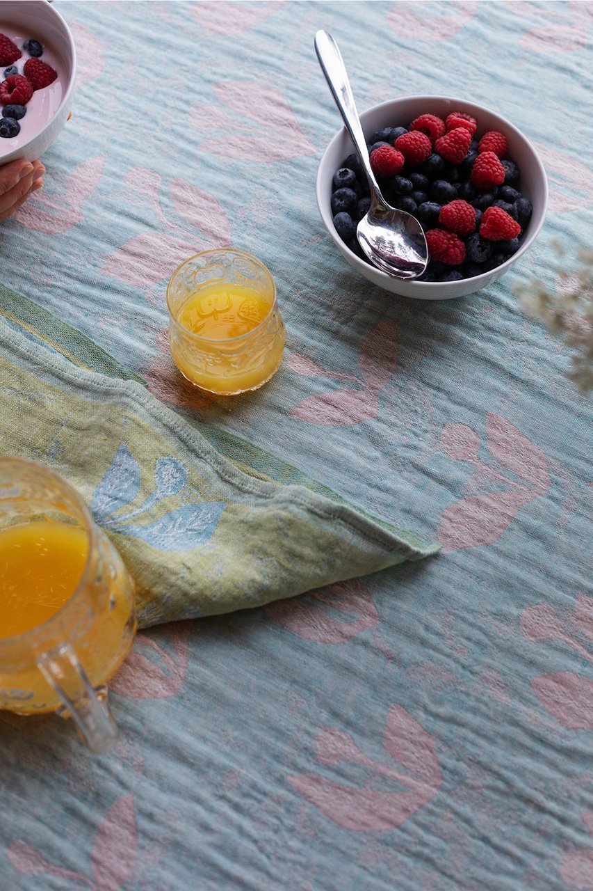 【ラプアン カンクリ/LAPUAN KANKURIT / GOODS】のKESAKUKKA リネンブランケット 145x260cm 人気、トレンドファッション・服の通販 founy(ファニー) 　吸水　Absorbent, Quick-Dry　テーブル　Table, Dining Table　ブランケット　Blanket, Throw Blanket　リネン　Linen, Linen Fabric　おすすめ　Recommended / Our Picks　夏　Summer　other-3|ID: prp329100004959005 ipo3291000000037207446