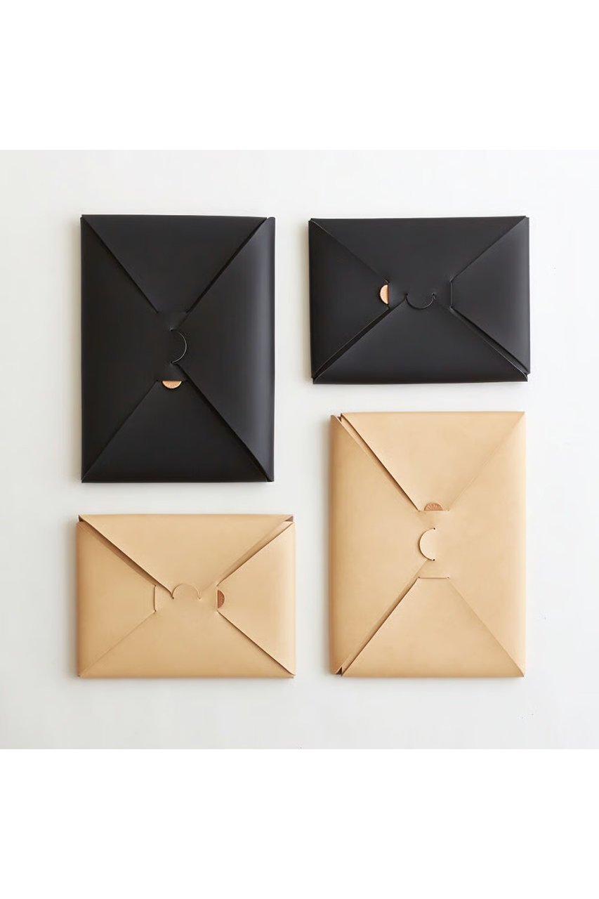 【イロセ/i ro se / GOODS】のSEAMLESS CLUTCH BAG-S 人気、トレンドファッション・服の通販 founy(ファニー) 　クッション　Cushion, Throw Pillow　クラッチ　Clutch, Clutch Bag　軽量　Lightweight, Ultra Light　シンプル　Simple, Minimal　タオル　Towel, Bath Towel　フェイクレザー　Faux Leather, PU Leather　フェルト　Felt, Felt Fabric　ポケット　Pocket, Pocket Detail　other-7|ID: prp329100004959009 ipo3291000000037207485