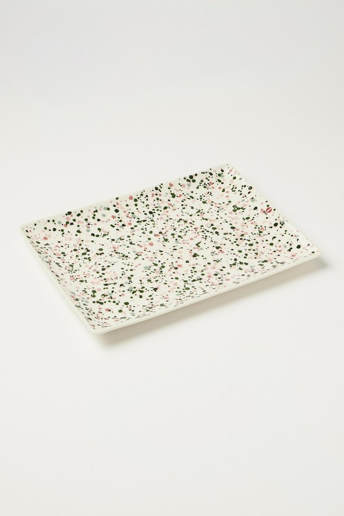 【イッタラ/iittala / GOODS】のヘレ A4プレート 21x29cm インテリア・キッズ・メンズ・レディースファッション・服の通販 founy(ファウニー) https://founy.com/ カラフル Colorful Design 皿 Plate, Dish テーブル Table, Dining Table ドット Polka Dot, Dot Pattern 人気 Popular, Best Seller パターン Pattern, Design Print プレート Plate, Dish ランダム Random, Irregular 夏 Summer ホーム・キャンプ・アウトドア・お取り寄せ Home Living / Home & Lifestyle / Camping Gear / Outdoor Camping キッチン・ダイニング Kitchen & Dining Essentials. Stylish & Functional Tableware キッチン家電・キッチン用品 Kitchen Appliances & Tools |ID: prp329100004959183 ipo3291000000037208300
