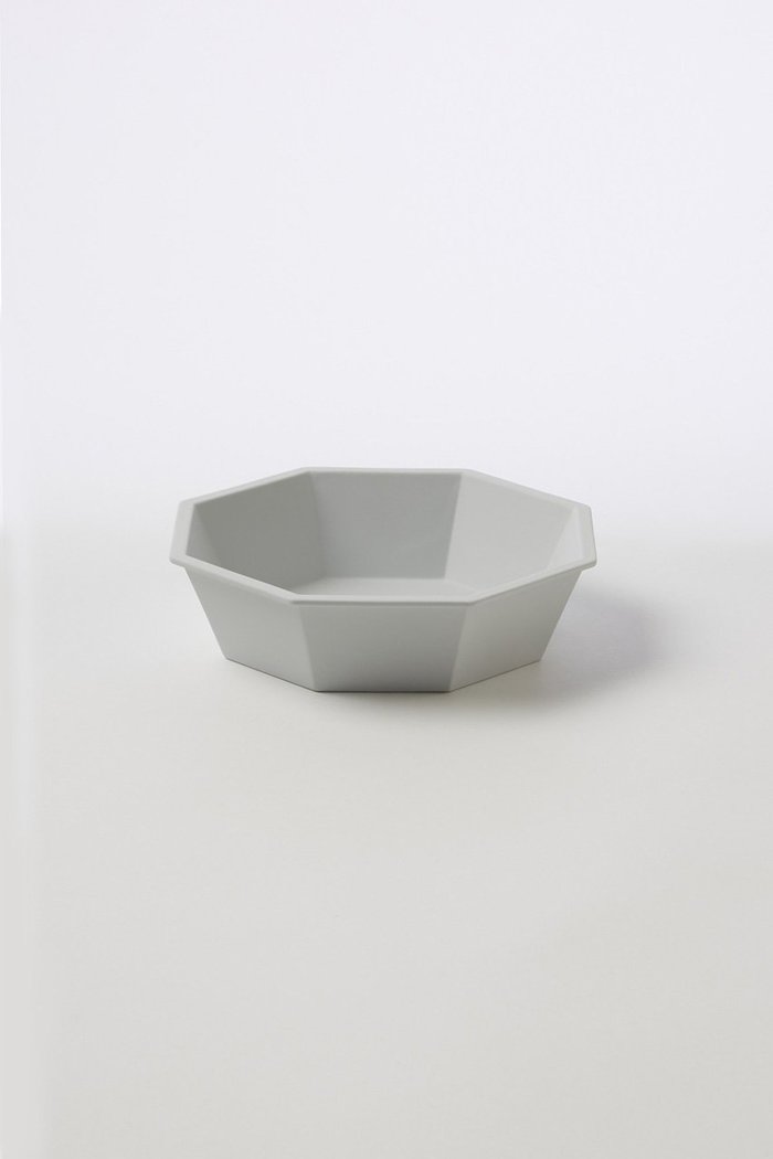 【イチロクイチロクアリタジャパン/1616 arita japan / GOODS】のTY Anise Bowl 150 インテリア・キッズ・メンズ・レディースファッション・服の通販 founy(ファウニー) https://founy.com/ 吸水 Absorbent, Quick-Dry シンプル Simple, Minimal スタイリッシュ Stylish, Fashionable テーブル Table, Dining Table 人気 Popular, Best Seller フォルム Silhouette, Form ホーム・キャンプ・アウトドア・お取り寄せ Home Living / Home & Lifestyle / Camping Gear / Outdoor Camping キッチン・ダイニング Kitchen & Dining Essentials. Stylish & Functional Tableware キッチン家電・キッチン用品 Kitchen Appliances & Tools |ID: prp329100004959200 ipo3291000000037208349