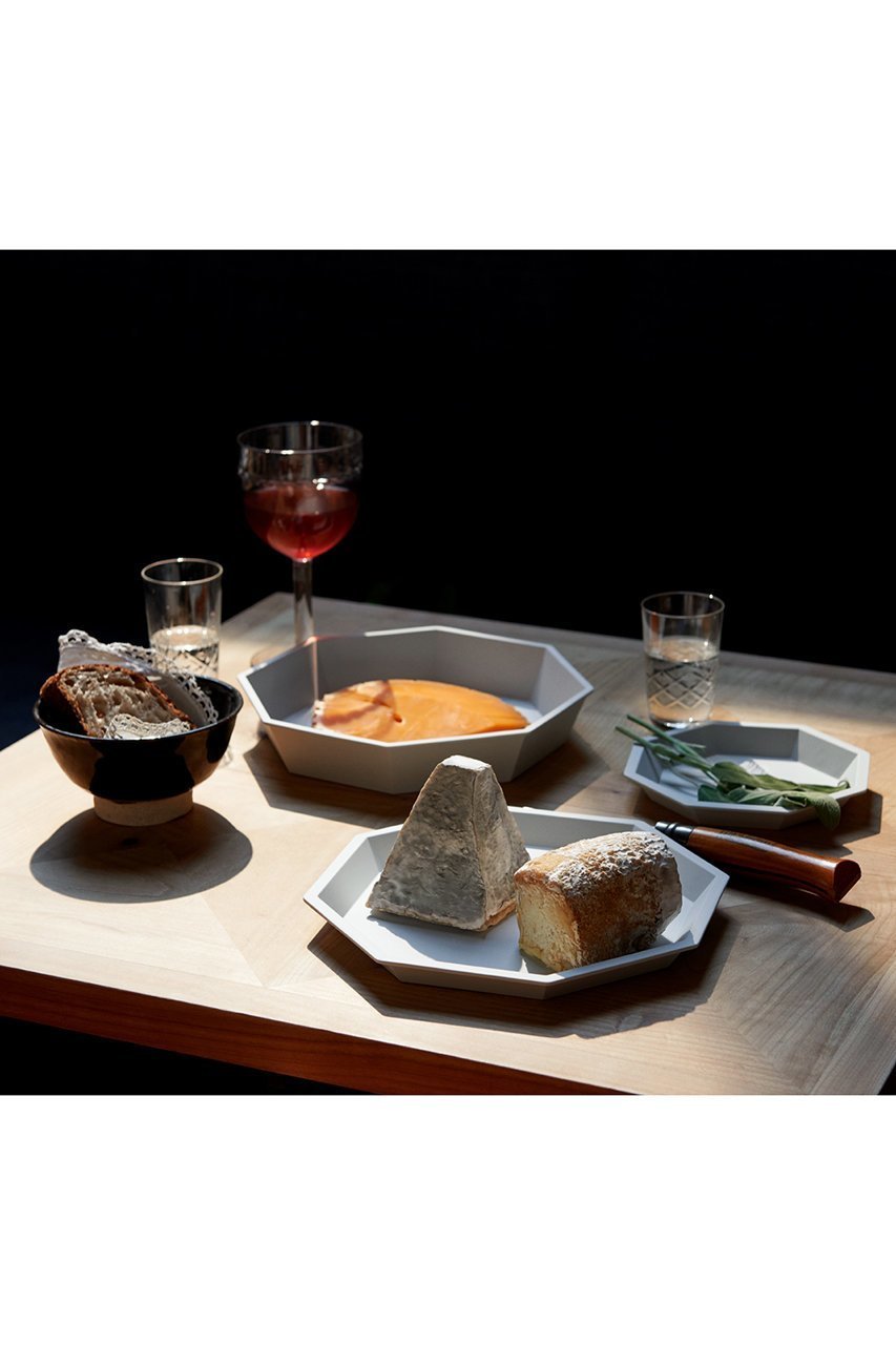 【イチロクイチロクアリタジャパン/1616 arita japan / GOODS】のTY Anise Bowl 220 人気、トレンドファッション・服の通販 founy(ファニー) 　吸水　Absorbent, Quick-Dry　シンプル　Simple, Minimal　スタイリッシュ　Stylish, Fashionable　テーブル　Table, Dining Table　人気　Popular, Best Seller　フォルム　Silhouette, Form　ホーム・キャンプ・アウトドア・お取り寄せ　Home Living / Home & Lifestyle / Camping Gear / Outdoor Camping　キッチン・ダイニング　Kitchen & Dining Essentials. Stylish & Functional Tableware　キッチン家電・キッチン用品　Kitchen Appliances & Tools　other-4|ID: prp329100004959201 ipo3291000000037208356