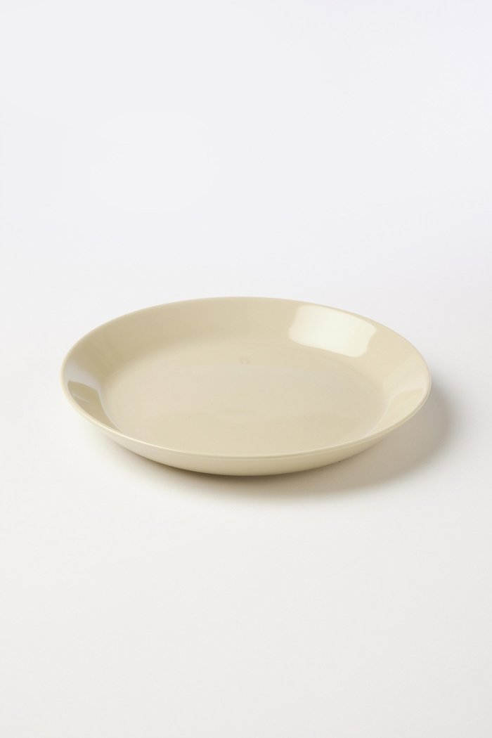 【イッタラ/iittala / GOODS】のティーマ プレート 23cm インテリア・キッズ・メンズ・レディースファッション・服の通販 founy(ファウニー) https://founy.com/ コレクション Collection, Seasonal Line シェイプ Shape, Slim Fit スタンダード Standard, Basic テーブル Table, Dining Table 人気 Popular, Best Seller プレート Plate, Dish ホーム・キャンプ・アウトドア・お取り寄せ Home Living / Home & Lifestyle / Camping Gear / Outdoor Camping キッチン・ダイニング Kitchen & Dining Essentials. Stylish & Functional Tableware キッチン家電・キッチン用品 Kitchen Appliances & Tools |ID: prp329100004959287 ipo3291000000037208816