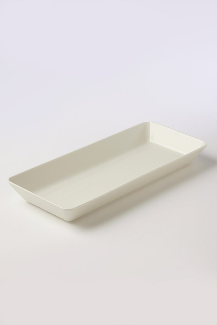【イッタラ/iittala / GOODS】のティーマ プラター 16x37cm インテリア・キッズ・メンズ・レディースファッション・服の通販 founy(ファウニー) https://founy.com/ コレクション Collection, Seasonal Line シェイプ Shape, Slim Fit スタンダード Standard, Basic テーブル Table, Dining Table 人気 Popular, Best Seller ホーム・キャンプ・アウトドア・お取り寄せ Home Living / Home & Lifestyle / Camping Gear / Outdoor Camping キッチン・ダイニング Kitchen & Dining Essentials. Stylish & Functional Tableware キッチン家電・キッチン用品 Kitchen Appliances & Tools |ID: prp329100004959294 ipo3291000000037208830