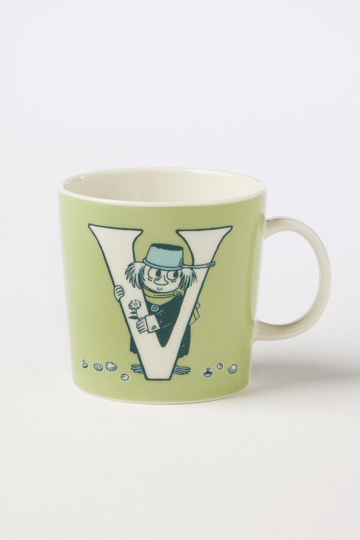 【ムーミン バイ アラビア/MOOMIN by ARABIA / GOODS】のムーミン アルファベットコレクション マグ 0.4L V インテリア・キッズ・メンズ・レディースファッション・服の通販 founy(ファニー) https://founy.com/ イラスト Illustration キャラクター Character, Licensed Characters ギフト プレゼント Gift / Present グラス Glass, Eyewear コレクション Collection, Seasonal Line テーブル Table, Dining Table |ID: prp329100004959319 ipo3291000000037208957