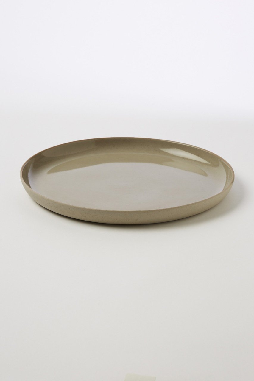 【ニーゼロイチロク/2016 / GOODS】の【Kirstie van Noort】プレート 250 インテリア・キッズ・メンズ・レディースファッション・服の通販 founy(ファニー) 　グラデーション　Gradient, Ombre　テーブル　Table, Dining Table　プレート　Plate, Dish　ワーク　Workwear, Utility Style　卒業式　Graduation Ceremony　ホーム・キャンプ・アウトドア・お取り寄せ　Home Living / Home & Lifestyle / Camping Gear / Outdoor Camping　キッチン・ダイニング　Kitchen & Dining Essentials. Stylish & Functional Tableware　キッチン家電・キッチン用品　Kitchen Appliances & Tools　グレー クレイ|ID: prp329100004959415 ipo3291000000037209429