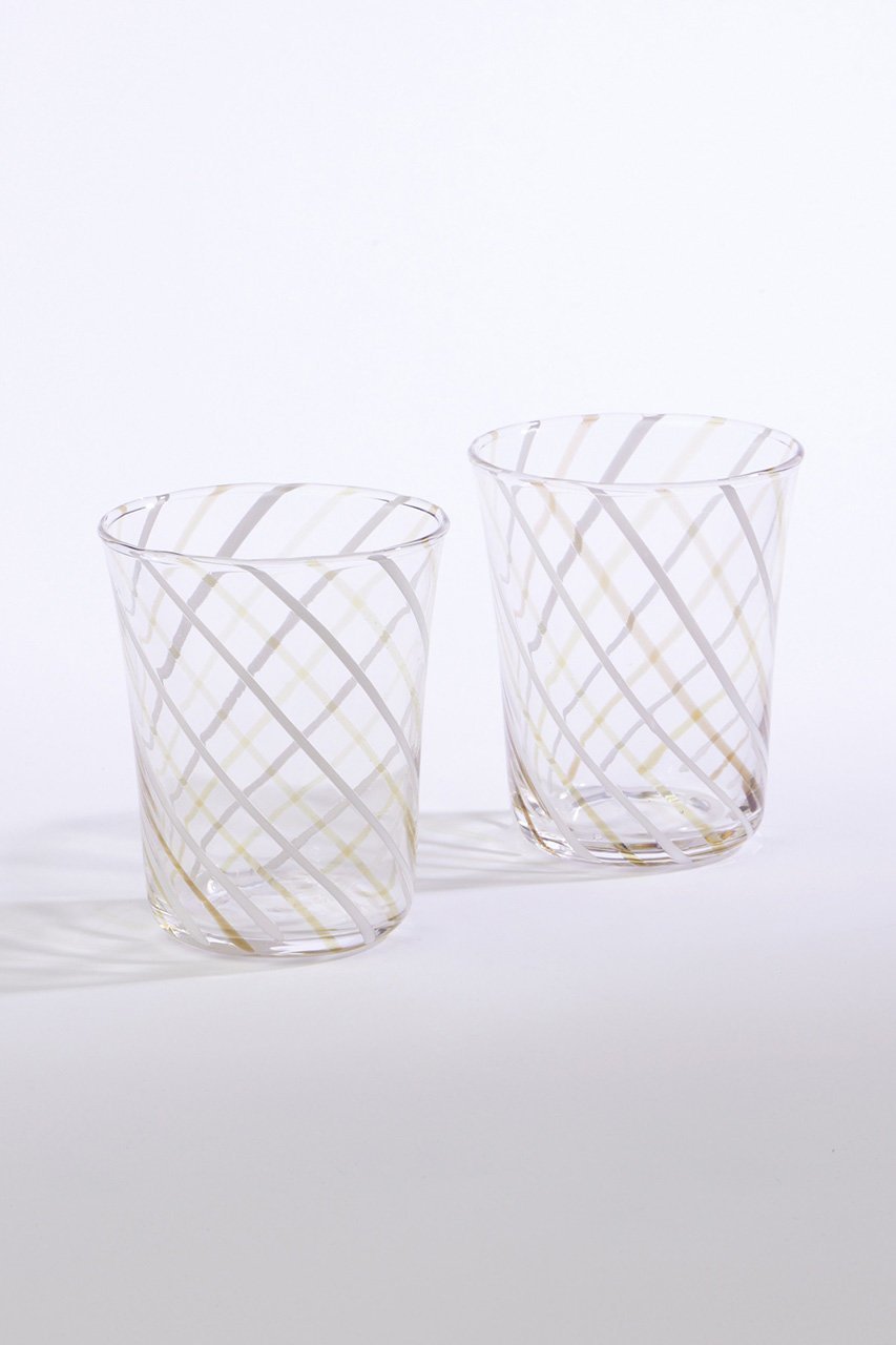 【スティルレーベン/STILLEBEN / GOODS】のConcave Twist グラス 2個セット インテリア・キッズ・メンズ・レディースファッション・服の通販 founy(ファニー) 　エレガント 上品　Elegant　ガラス　Glass, Glassware　クリスタル　Crystal, Swarovski　グラス　Glass, Eyewear　グラフィック　Graphic, Graphic Design　コレクション　Collection, Seasonal Line　ストライプ　Stripe, Striped Pattern　テーブル　Table, Dining Table　人気　Popular, Best Seller　ハンド　Hand, Handmade　卒業式　Graduation Ceremony　ブラウン|ID: prp329100004959460 ipo3291000000037209663