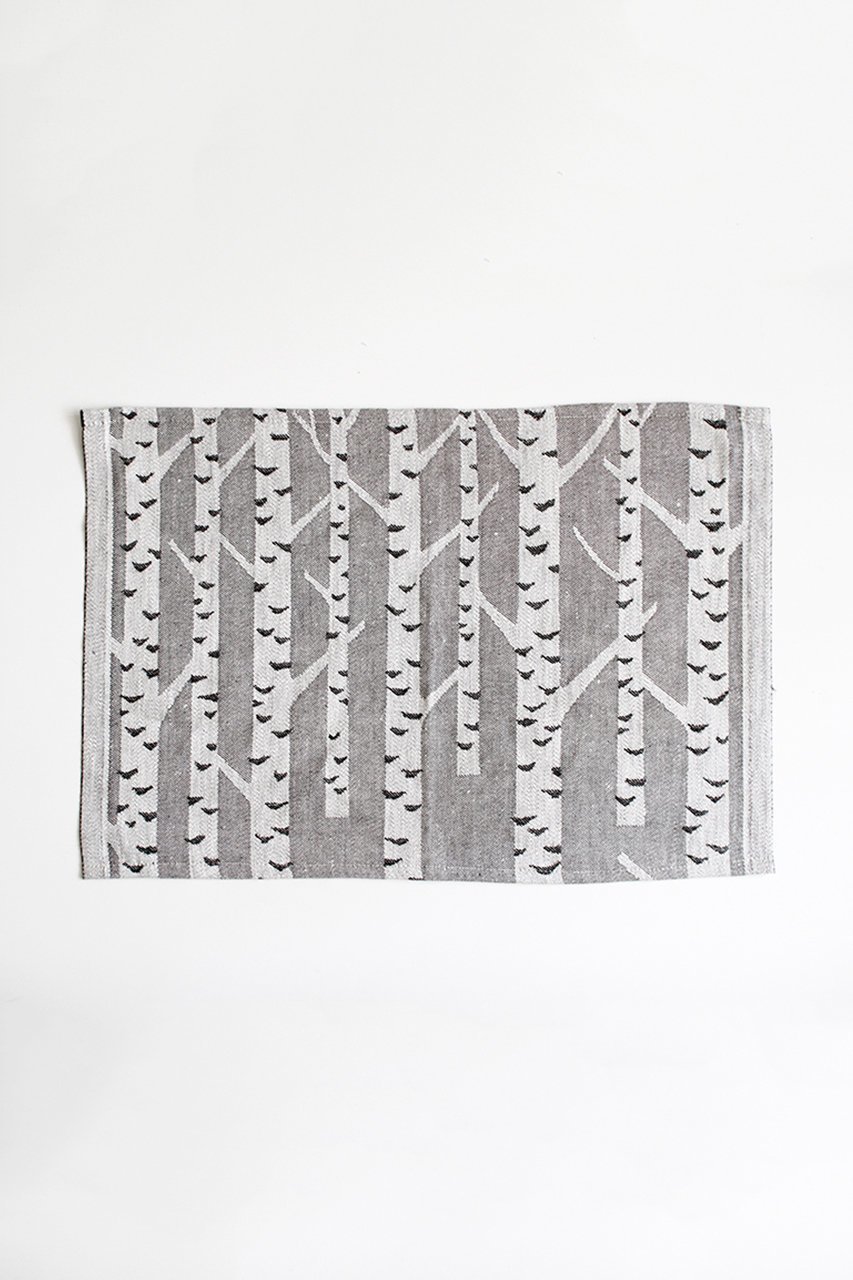 【ラプアン カンクリ/LAPUAN KANKURIT / GOODS】のKOIVU プレースマット インテリア・キッズ・メンズ・レディースファッション・服の通販 founy(ファニー) 　テーブル　Table, Dining Table　パターン　Pattern, Design Print　リネン　Linen, Linen Fabric　皿　Plate, Dish　ホワイト×ブラック|ID: prp329100004959616 ipo3291000000037210433