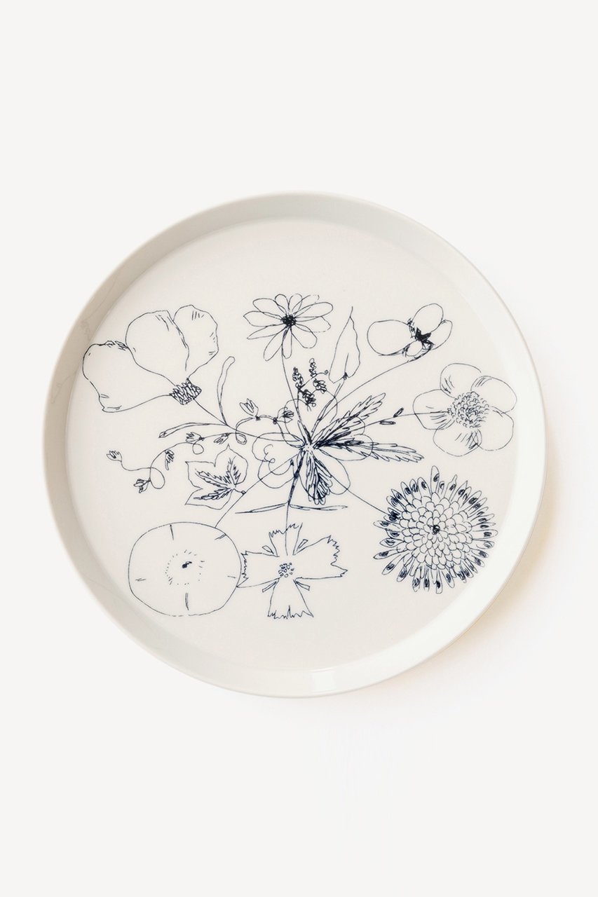 【ムスタキビ/Mustakivi / GOODS】のPERUS プレート 花束 人気、トレンドファッション・服の通販 founy(ファニー) 　エスニック　Ethnic Style　皿　Plate, Dish　テーブル　Table, Dining Table　デザート　Dessert, Sweet Treat　プレート　Plate, Dish　ベーシック　Basic, Essential　モノトーン　Monotone, Black and White　ホーム・キャンプ・アウトドア・お取り寄せ　Home Living / Home & Lifestyle / Camping Gear / Outdoor Camping　キッチン・ダイニング　Kitchen & Dining Essentials. Stylish & Functional Tableware　キッチン家電・キッチン用品　Kitchen Appliances & Tools　 other-1|ID: prp329100004959683 ipo3291000000037210835