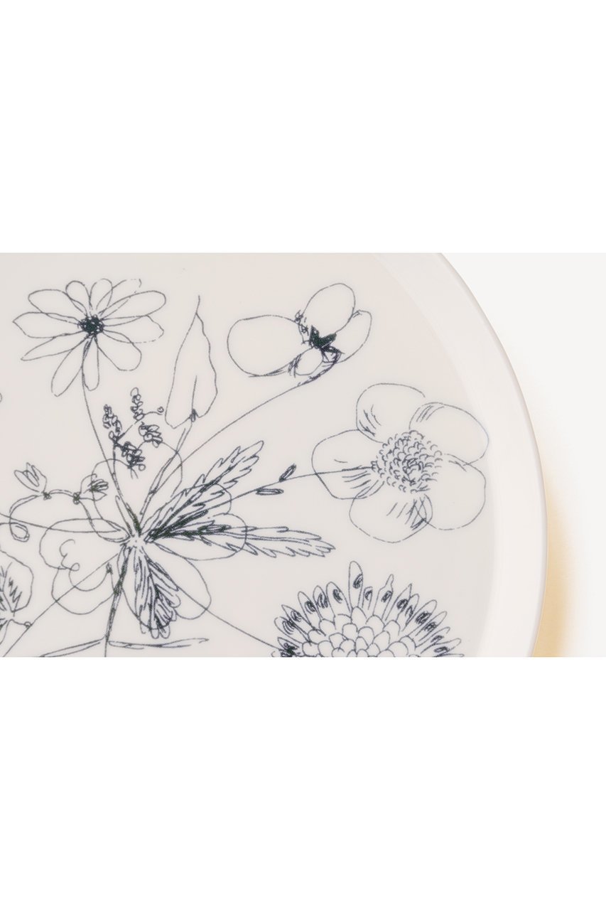 【ムスタキビ/Mustakivi / GOODS】のPERUS プレート 花束 人気、トレンドファッション・服の通販 founy(ファニー) 　エスニック　Ethnic Style　皿　Plate, Dish　テーブル　Table, Dining Table　デザート　Dessert, Sweet Treat　プレート　Plate, Dish　ベーシック　Basic, Essential　モノトーン　Monotone, Black and White　ホーム・キャンプ・アウトドア・お取り寄せ　Home Living / Home & Lifestyle / Camping Gear / Outdoor Camping　キッチン・ダイニング　Kitchen & Dining Essentials. Stylish & Functional Tableware　キッチン家電・キッチン用品　Kitchen Appliances & Tools　other-4|ID: prp329100004959683 ipo3291000000037210839