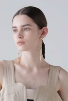 【アドーア/ADORE】のフラワーチェーンACC 人気、トレンドファッション・服の通販 founy(ファニー) ファッション Fashion レディースファッション Fashion for Women ジュエリー Jewelry ファッションリング Fashion Rings イヤリング・フープ・ドロップタイプ Hoop, Drop & Clip Earrings アクセサリー Fashion Accessories イヤリング Earrings チェーン Chain, Chain Strap フラワー Flower, Floral モチーフ Motif, Design Theme ロング Long, Long-Length 新作・新入荷 New Arrivals / New In thumbnail ゴールド|ID: prp329100004960026 ipo3291000000037213841