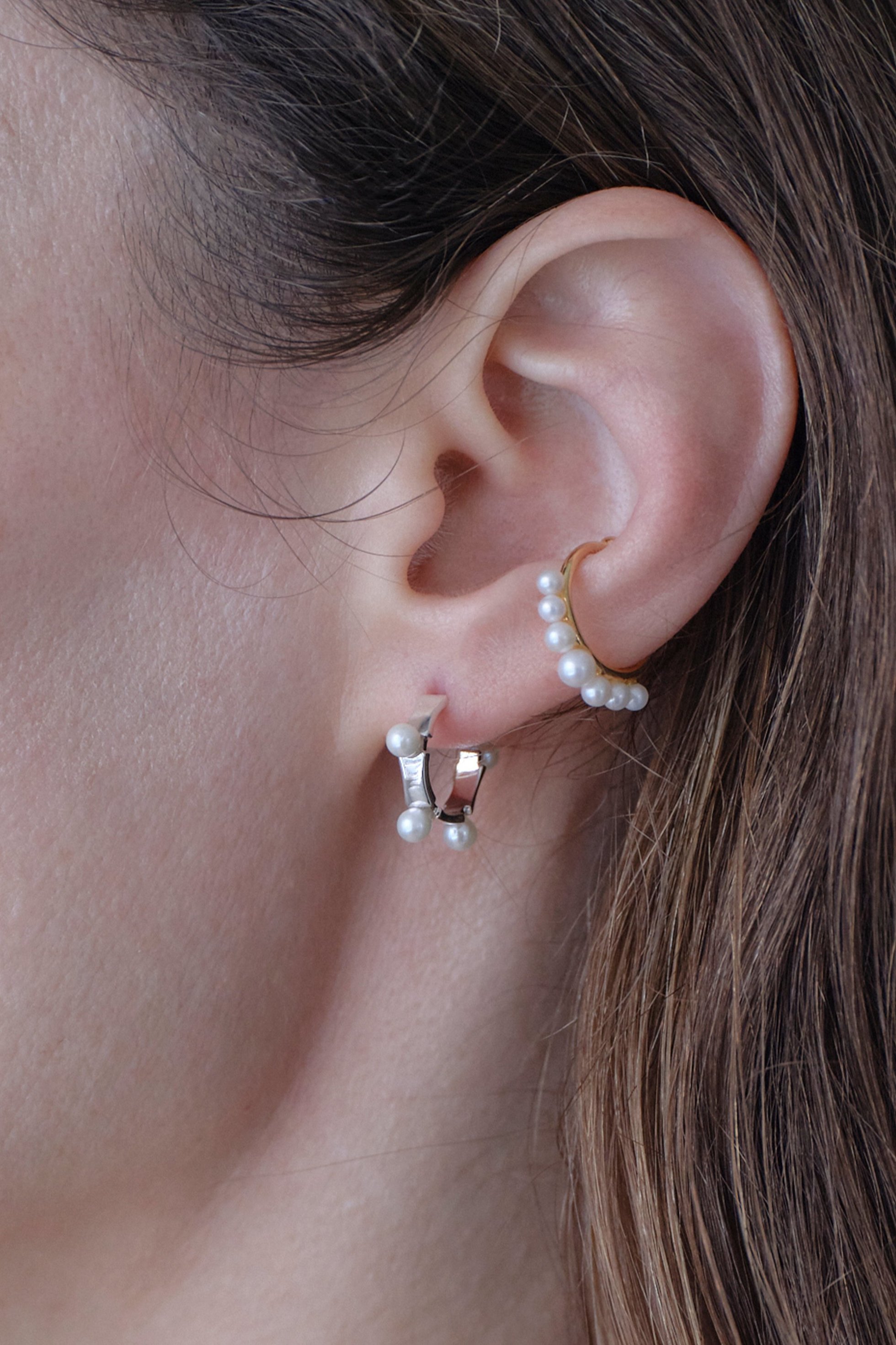 【イヴェット/YVETTE】のPILLAR パールピアス 人気、トレンドファッション・服の通販 founy(ファニー) 　ファッション　Fashion　レディースファッション　Fashion for Women　ジュエリー　Jewelry　ファッションリング　Fashion Rings　イヤリング・フープ・ドロップタイプ　Hoop, Drop & Clip Earrings　イヤリング　Earrings　コンパクト　Compact, Small Size　パール　Pearl, Pearl Accent　フープ　Hoop, Hoop Earrings　新作・新入荷　New Arrivals / New In　other-2|ID: prp329100004960034 ipo3291000000037213881