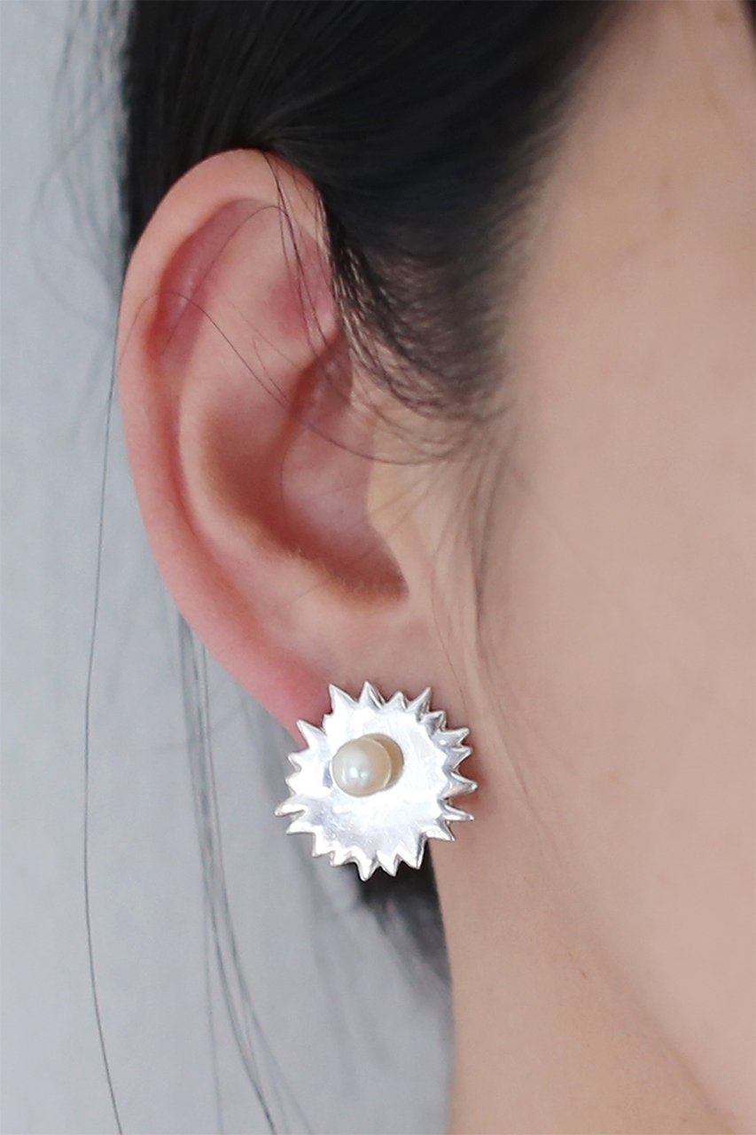 【イヴェット/YVETTE】のSKETCH 3WAYピアス 人気、トレンドファッション・服の通販 founy(ファニー) 　ファッション　Fashion　レディースファッション　Fashion for Women　ジュエリー　Jewelry　ファッションリング　Fashion Rings　イヤリング・フープ・ドロップタイプ　Hoop, Drop & Clip Earrings　イヤリング　Earrings　パール　Pearl, Pearl Accent　フェミニン　Feminine, Girly　プレート　Plate, Dish　モダン　Modern, Contemporary　新作・新入荷　New Arrivals / New In　other-2|ID: prp329100004960036 ipo3291000000037213889