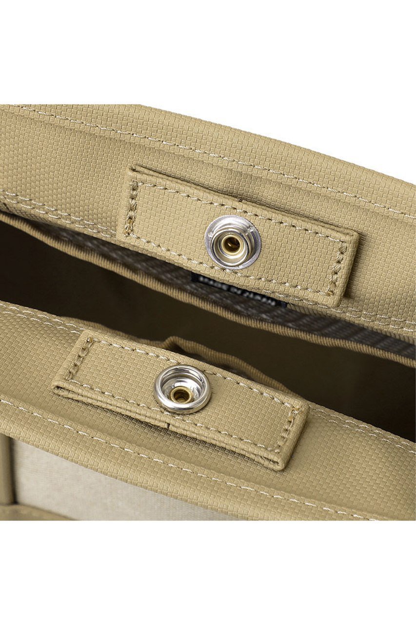 【ポーター ピーオーティーアール/PORTER POTR】の【4/29 10:00販売開始】【PORTER】BOYFRIEND TOTE CHAMBRAY/ボーイフレンド トート シャンブレー トートバッグ(S) 人気、トレンドファッション・服の通販 founy(ファニー) 　ファッション　Fashion　レディースファッション　Fashion for Women　バッグ　Bags　ユニセックス　Unisex, Genderless　シャンブレー　Chambray, Denim-Like Fabric　シンプル　Simple, Minimal　ポケット　Pocket, Pocket Detail　メッシュ　Mesh, Net Fabric　エレガント 上品　Elegant　軽量　Lightweight, Ultra Light　ビジネス 仕事 通勤　Business / Work / Commuting　other-5|ID: prp329100004960051 ipo3291000000037214011