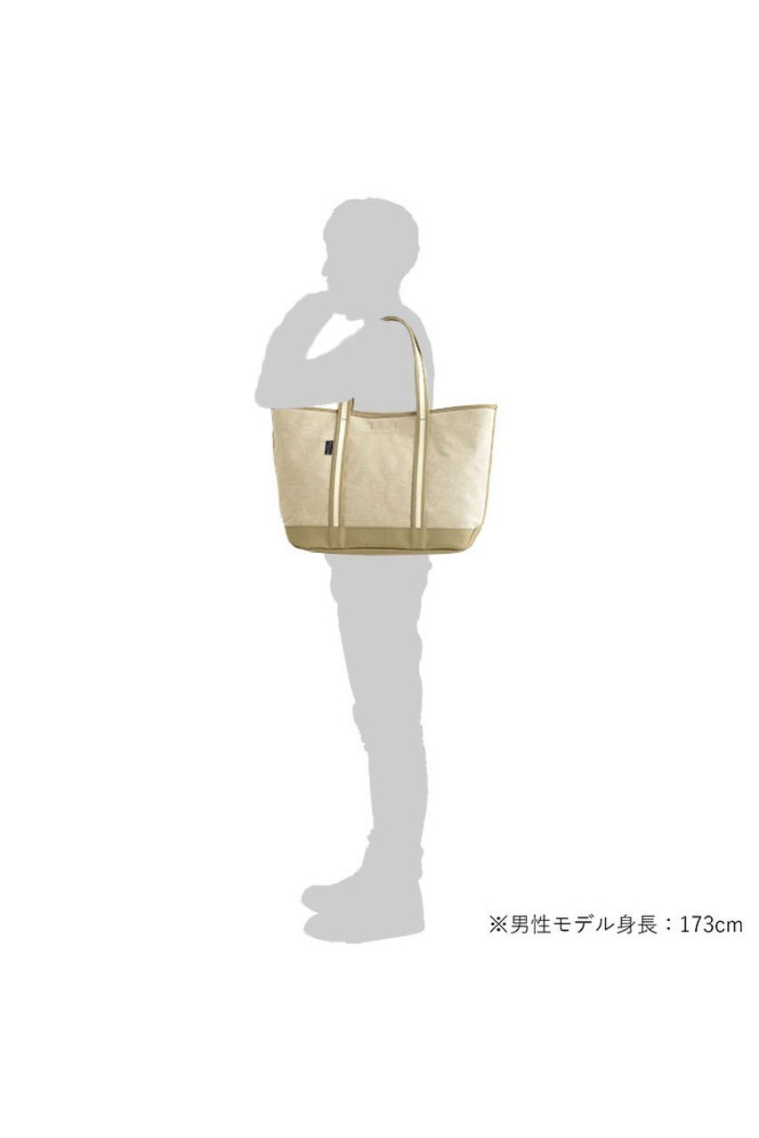 【ポーター ピーオーティーアール/PORTER POTR】の【4/29 10:00販売開始】【PORTER】BOYFRIEND TOTE CHAMBRAY/ボーイフレンド トート シャンブレー トートバッグ(L) 人気、トレンドファッション・服の通販 founy(ファニー) 　ファッション　Fashion　レディースファッション　Fashion for Women　バッグ　Bags　ユニセックス　Unisex, Genderless　シャンブレー　Chambray, Denim-Like Fabric　シンプル　Simple, Minimal　ポケット　Pocket, Pocket Detail　メッシュ　Mesh, Net Fabric　エレガント 上品　Elegant　軽量　Lightweight, Ultra Light　ビジネス 仕事 通勤　Business / Work / Commuting　other-7|ID: prp329100004960053 ipo3291000000037214037