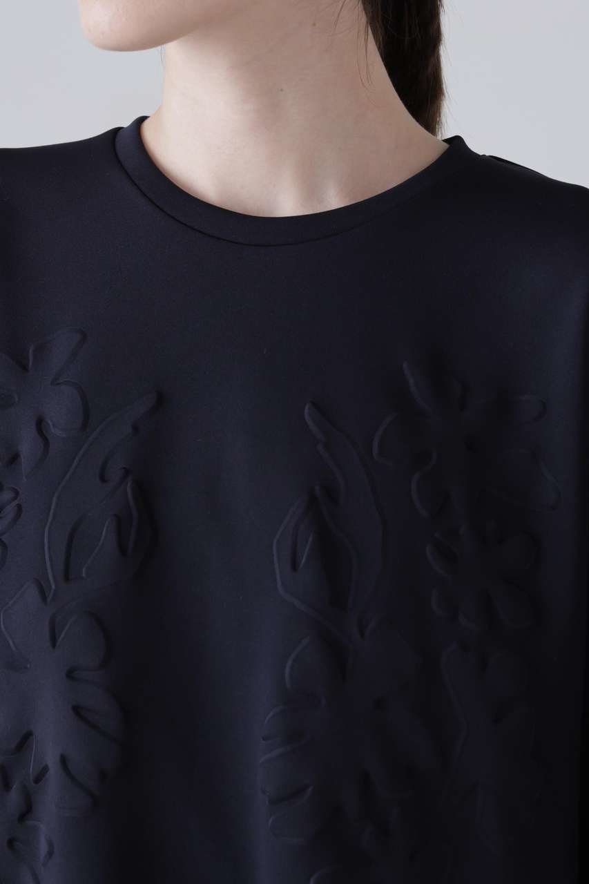 【アドーア/ADORE】のエンボスジャージー 人気、トレンドファッション・服の通販 founy(ファニー) 　ファッション　Fashion　レディースファッション　Fashion for Women　トップス・カットソー　Cut & Sew Tops　シャツ・ブラウス・オフィスカジュアル　Elegant Blouses & Button-Ups　ロングTシャツ・Tシャツ　Longline T-Shirts & Tees　カットソー・ベーシックTシャツ　Cut-and-Sewn Tops / Stretch Tees & Basics　ショート　Short, Short Length　シンプル　Simple, Minimal　スリーブ　Sleeve, Long Sleeve / Short Sleeve　フロント　Front, Front Design　ボトム　Bottoms, Lower Wear　モチーフ　Motif, Design Theme　新作・新入荷　New Arrivals / New In　other-5|ID: prp329100004960097 ipo3291000000037214395