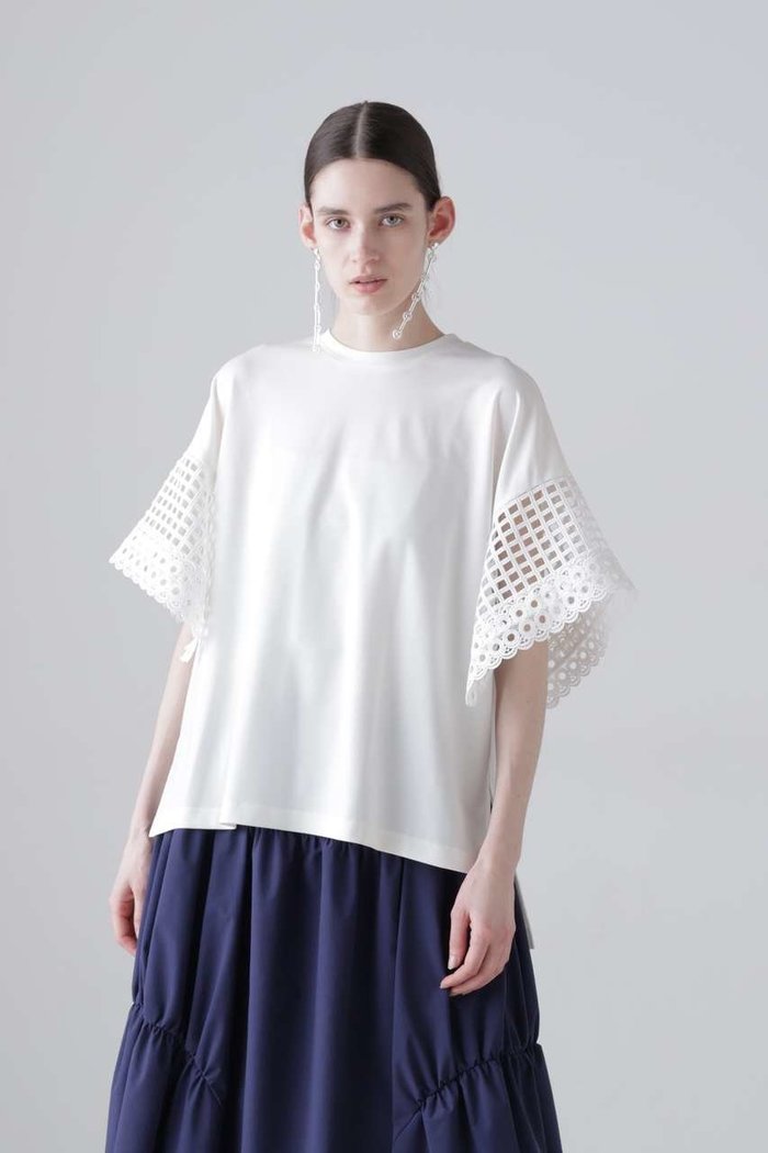 【アドーア/ADORE】のマットポンチトップス インテリア・キッズ・メンズ・レディースファッション・服の通販 founy(ファニー) https://founy.com/ ファッション Fashion レディースファッション Fashion for Women トップス・カットソー Cut & Sew Tops シャツ・ブラウス・オフィスカジュアル Elegant Blouses & Button-Ups ロングTシャツ・Tシャツ Longline T-Shirts & Tees カットソー・ベーシックTシャツ Cut-and-Sewn Tops / Stretch Tees & Basics おすすめ Recommended / Our Picks ショート Short, Short Length スリーブ Sleeve, Long Sleeve / Short Sleeve セットアップ Set-Up, Coordinated Outfit リラックス Relax, Relaxed Fit レース Lace, Lace Fabric エレガント 上品 Elegant 新作・新入荷 New Arrivals / New In |ID: prp329100004960099 ipo3291000000037214408