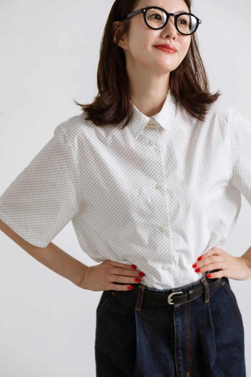 【マイ ウィークネス/MY WEAKNESS】のSigrid Dot Shirt 人気、トレンドファッション・服の通販 founy(ファニー) 　ファッション　Fashion　レディースファッション　Fashion for Women　トップス・カットソー　Cut & Sew Tops　シャツ・ブラウス・オフィスカジュアル　Elegant Blouses & Button-Ups　ロングTシャツ・Tシャツ　Longline T-Shirts & Tees　ショート　Short, Short Length　シンプル　Simple, Minimal　スリーブ　Sleeve, Long Sleeve / Short Sleeve　ドット　Polka Dot, Dot Pattern　エレガント 上品　Elegant　半袖　Short Sleeve, Half Sleeve　新作・新入荷　New Arrivals / New In　other-8|ID: prp329100004960107 ipo3291000000037214486