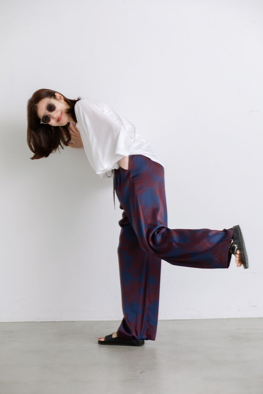 【マイ ウィークネス/MY WEAKNESS】のSigrid Leaf Pants 人気、トレンドファッション・服の通販 founy(ファニー) 　ファッション　Fashion　レディースファッション　Fashion for Women　パンツ　Pants & Trousers　カットソー　Cut and Sewn Top　プリント　Print, Printed Pattern　リーフ　Leaf, Botanical Leaf　新作・新入荷　New Arrivals / New In　other-8|ID: prp329100004960108 ipo3291000000037214495