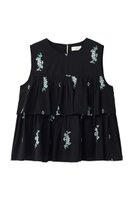 【ヌキテパ/NE QUITTEZ PAS】のCotton Voile Jasmine Embroidery ノースリーブ トップス 大人の最旬トレンドファッション＆コーディネート founy(ファウニー) ファッション Fashion レディースファッション Fashion for Women トップス・カットソー Cut & Sew Tops キャミソール&ノースリーブ Camisoles & Sleeveless Tops シャツ・ブラウス・オフィスカジュアル Elegant Blouses & Button-Ups ロングTシャツ・Tシャツ Longline T-Shirts & Tees カットソー・ベーシックTシャツ Cut-and-Sewn Tops / Stretch Tees & Basics エアリー Airy Texture キャミソール Camisole, Spaghetti Strap Top サンダル Sandals, Summer Shoes タンク Tank Top, Sleeveless Top ノースリーブ Sleeveless, No-Sleeve バングル Bangle, Bracelet マニッシュ Mannish, Boyish モダン Modern, Contemporary 夏 Summer 新作・新入荷 New Arrivals / New In |ID:prp329100004963278