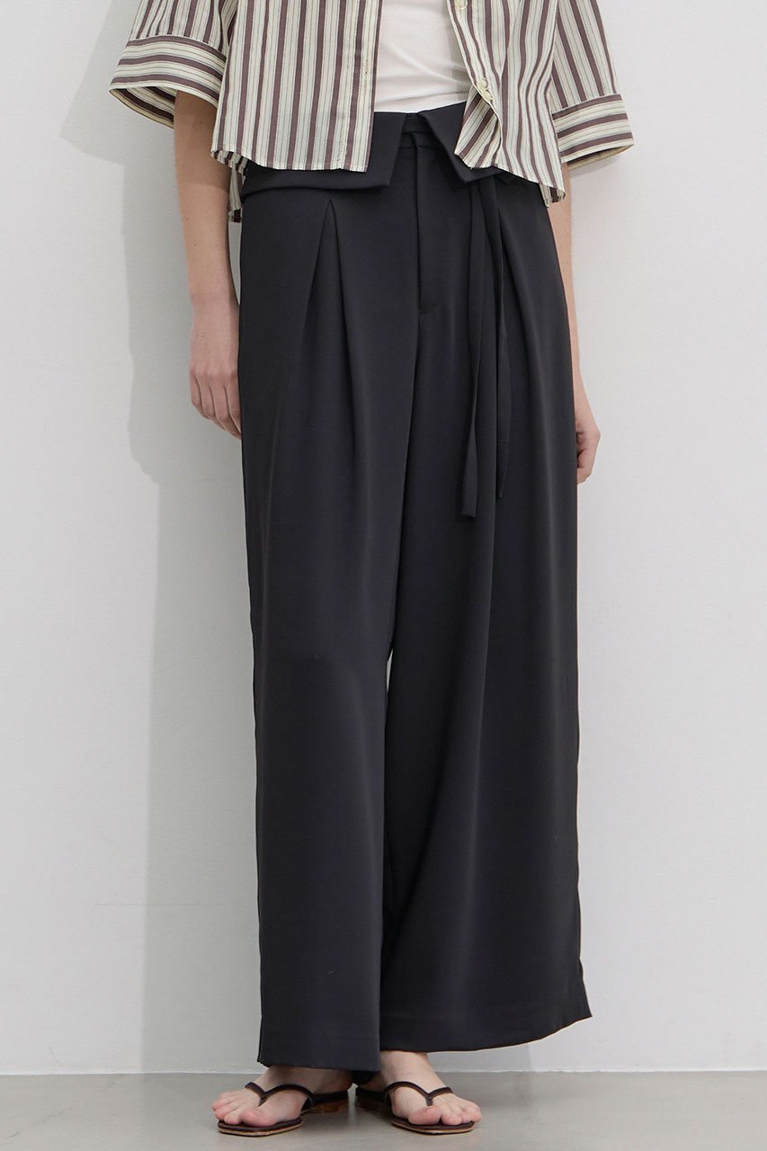 【マルティニーク/martinique】のウエスト折り返しワイドパンツ インテリア・キッズ・メンズ・レディースファッション・服の通販 founy(ファニー) 　ファッション　Fashion　レディースファッション　Fashion for Women　パンツ　Pants & Trousers　おすすめ　Recommended / Our Picks　シャーリング　Shirring, Ruched　フロント　Front, Front Design　リボン　Ribbon, Bow　リラックス　Relax, Relaxed Fit　ワイド　Wide, Wide Fit　夏　Summer　新作・新入荷　New Arrivals / New In　ブラック|ID: prp329100004963295 ipo3291000000037233670