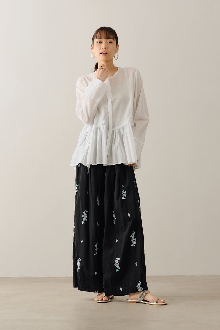 【ヌキテパ/NE QUITTEZ PAS】のCotton Voile Jasmine Embroidery ギャザーパンツ 人気、トレンドファッション・服の通販 founy(ファニー) 　ファッション　Fashion　レディースファッション　Fashion for Women　パンツ　Pants & Trousers　ギャザー　Gathered, Ruffled　リゾート　Resort, Vacation Style　リラックス　Relax, Relaxed Fit　ワイド　Wide, Wide Fit　夏　Summer　新作・新入荷　New Arrivals / New In　other-6|ID: prp329100004963303 ipo3291000000037233743