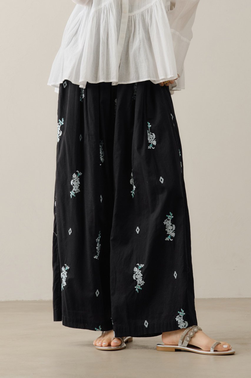 【ヌキテパ/NE QUITTEZ PAS】のCotton Voile Jasmine Embroidery ギャザーパンツ 人気、トレンドファッション・服の通販 founy(ファニー) 　ファッション　Fashion　レディースファッション　Fashion for Women　パンツ　Pants & Trousers　ギャザー　Gathered, Ruffled　リゾート　Resort, Vacation Style　リラックス　Relax, Relaxed Fit　ワイド　Wide, Wide Fit　夏　Summer　新作・新入荷　New Arrivals / New In　other-7|ID: prp329100004963303 ipo3291000000037233744