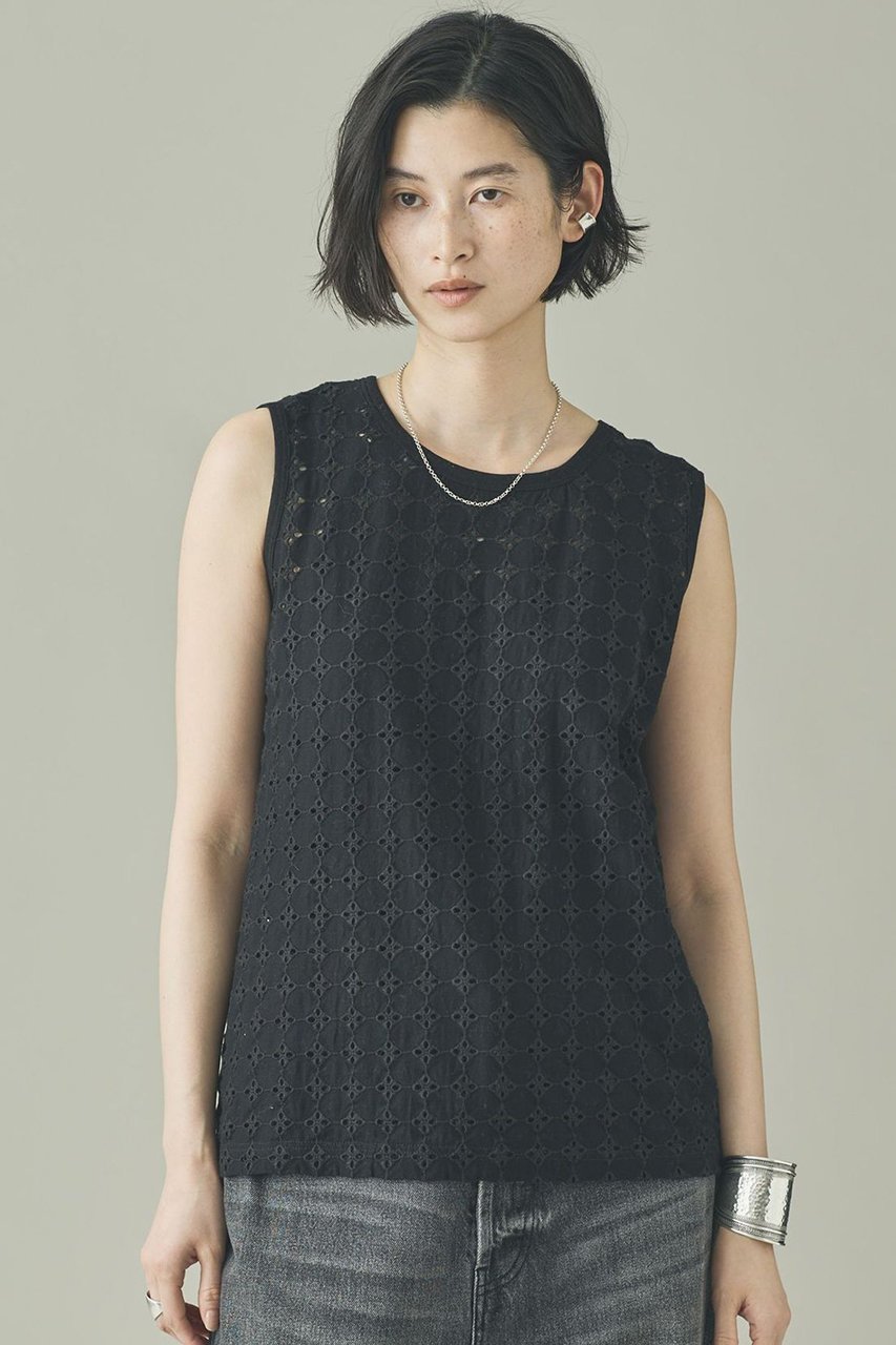 【カレンソロジー/Curensology】のカットエンブロイダリーノースリーブプルオーバー 人気、トレンドファッション・服の通販 founy(ファニー) 　ファッション　Fashion　レディースファッション　Fashion for Women　トップス・カットソー　Cut & Sew Tops　キャミソール&ノースリーブ　Camisoles & Sleeveless Tops　シャツ・ブラウス・オフィスカジュアル　Elegant Blouses & Button-Ups　カジュアルプルオーバー・ニットトップス　Pullovers & Knit Tops / Casual Pullovers　おすすめ　Recommended / Our Picks　インナー　Innerwear　カットソー　Cut and Sewn Top　カーディガン　Cardigan, Knitwear　ジャケット　Jacket, Outerwear　セットアップ　Set-Up, Coordinated Outfit　ノースリーブ　Sleeveless, No-Sleeve　エレガント 上品　Elegant　新作・新入荷　New Arrivals / New In　other-2|ID: prp329100004963313 ipo3291000000037233812