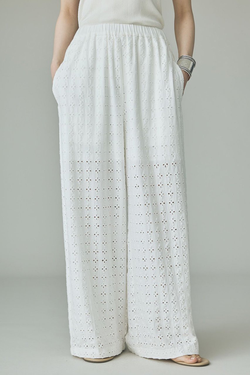 【カレンソロジー/Curensology】のカットエンブロイダリーパンツ インテリア・キッズ・メンズ・レディースファッション・服の通販 founy(ファニー) 　ファッション　Fashion　レディースファッション　Fashion for Women　パンツ　Pants & Trousers　カットソー　Cut and Sewn Top　シアー　Sheer, See-Through　シンプル　Simple, Minimal　ワイド　Wide, Wide Fit　エレガント 上品　Elegant　新作・新入荷　New Arrivals / New In　ホワイト|ID: prp329100004963315 ipo3291000000037233828