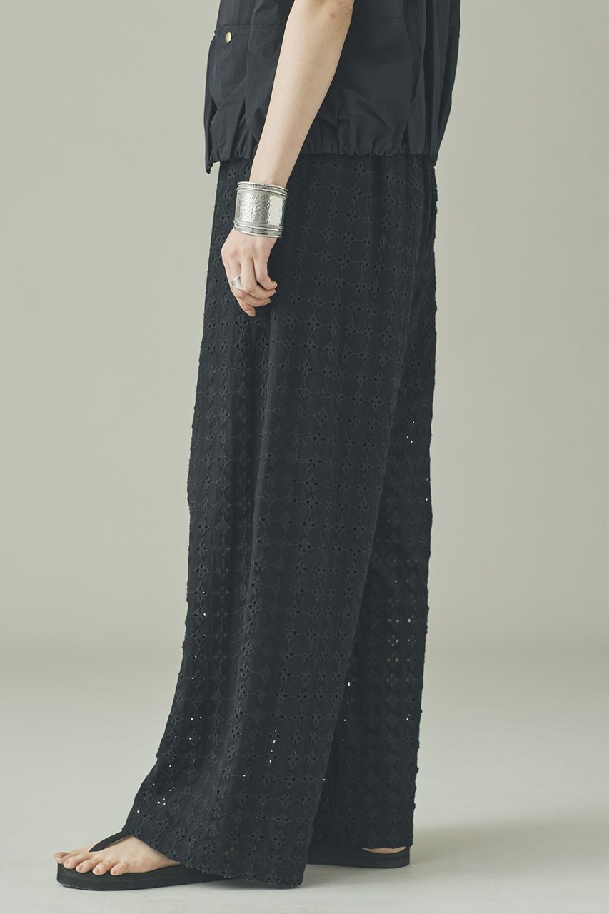 【カレンソロジー/Curensology】のカットエンブロイダリーパンツ 人気、トレンドファッション・服の通販 founy(ファニー) 　ファッション　Fashion　レディースファッション　Fashion for Women　パンツ　Pants & Trousers　カットソー　Cut and Sewn Top　シアー　Sheer, See-Through　シンプル　Simple, Minimal　ワイド　Wide, Wide Fit　エレガント 上品　Elegant　新作・新入荷　New Arrivals / New In　other-3|ID: prp329100004963315 ipo3291000000037233831