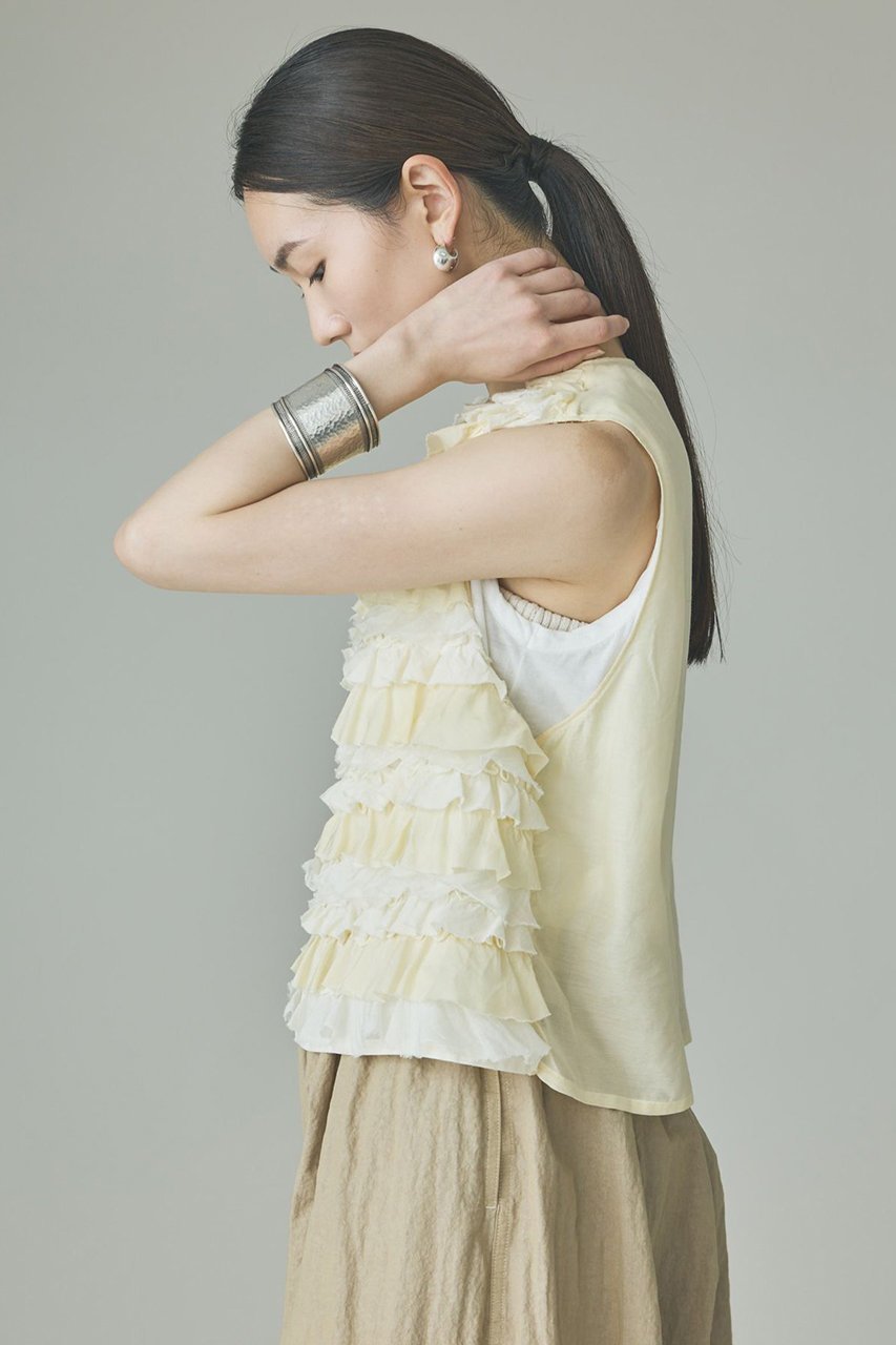 【カレンソロジー/Curensology】のミルフィーユノースリーブブラウス 人気、トレンドファッション・服の通販 founy(ファニー) 　ファッション　Fashion　レディースファッション　Fashion for Women　トップス・カットソー　Cut & Sew Tops　キャミソール&ノースリーブ　Camisoles & Sleeveless Tops　シャツ・ブラウス・オフィスカジュアル　Elegant Blouses & Button-Ups　アクセサリー　Fashion Accessories　インド　Indian Textile　オーガンジー　Organza Fabric　ヴィンテージ　Vintage Style　サテン　Satin, Glossy Fabric　シアー　Sheer, See-Through　シルク　Silk, 100% Silk　ストライプ　Stripe, Striped Pattern　テクスチャー　Texture, Textured Fabric　ノースリーブ　Sleeveless, No-Sleeve　バランス　Balance, Style Balance　フリル　Frill, Ruffle　フロント　Front, Front Design　ベスト　Vest, Waistcoat　ミックス　Mix, Mixed Style　おすすめ　Recommended / Our Picks　夏　Summer　新作・新入荷　New Arrivals / New In　other-3|ID: prp329100004963316 ipo3291000000037233840