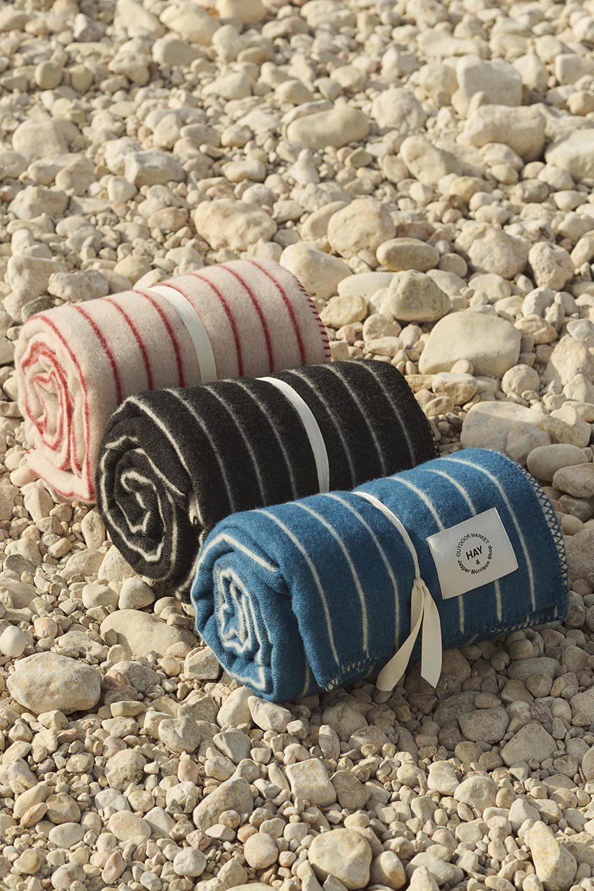 【ヘイ/HAY / GOODS】のOUTDOOR MARKET THROW【メーカー取り寄せ】 人気、トレンドファッション・服の通販 founy(ファニー) 　アウトドア　Outdoor Clothing　ストライプ　Stripe, Striped Pattern　ブランケット　Blanket, Throw Blanket　リバーシブル　Reversible, Two-Sided　新作・新入荷　New Arrivals / New In　防寒　Cold Protection, Winter-Ready　other-4|ID: prp329100004963422 ipo3291000000037234609
