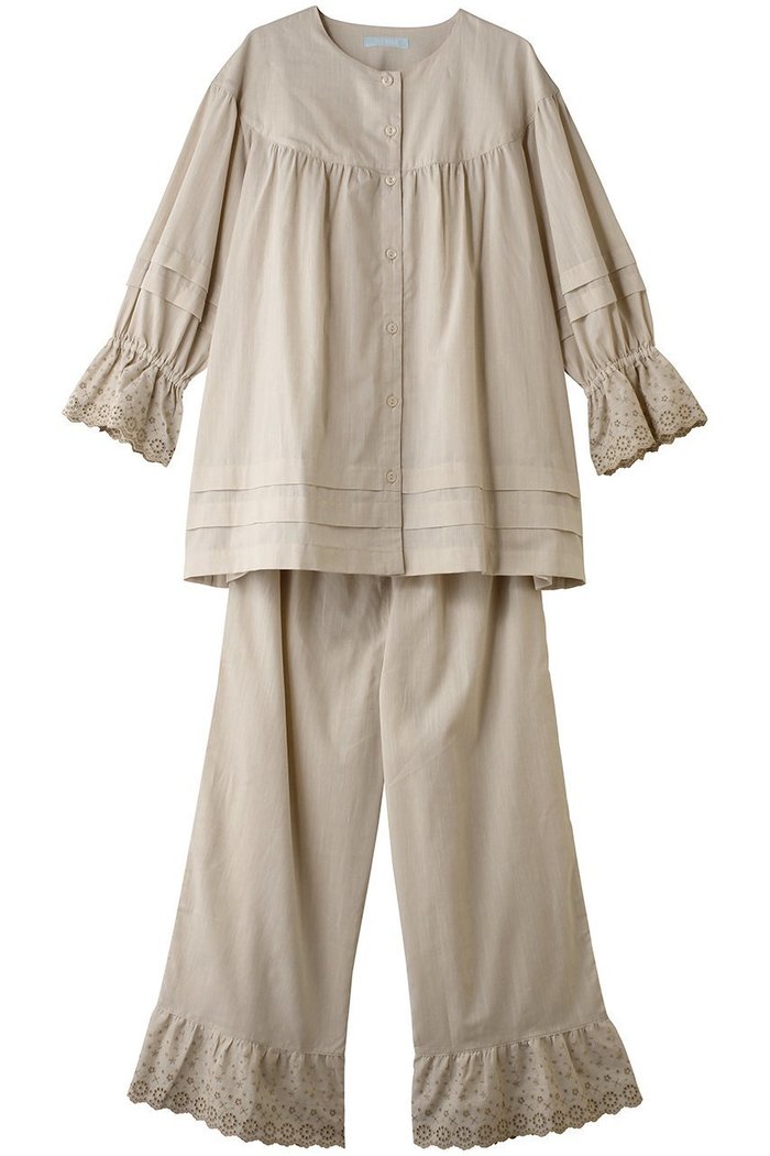 【キッドブルー/KID BLUE】の26シャンブレーエンブNパジャマ インテリア・キッズ・メンズ・レディースファッション・服の通販 founy(ファウニー) https://founy.com/ ファッション Fashion レディースファッション Fashion for Women トップス・カットソー Cut & Sew Tops エンブロイダリー Embroidery Design シャンブレー Chambray, Denim-Like Fabric パジャマ Pajamas, Sleepwear エレガント 上品 Elegant 新作・新入荷 New Arrivals / New In |ID: prp329100004963595 ipo3291000000037242846