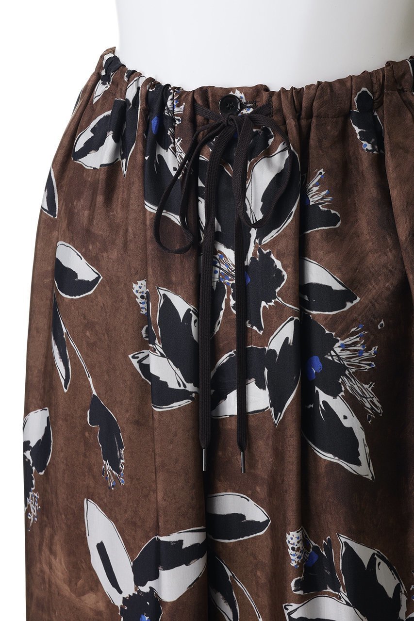 【サクラ/SACRA】のフローラペイントワイドパンツ 大人の最旬トレンドファッション＆コーディネート founy(ファウニー) 　ファッション　Fashion　レディースファッション　Fashion for Women　パンツ　Pants & Trousers　なめらか　Smooth, Silky Texture　シンプル　Simple, Minimal　モダン　Modern, Contemporary　ワイド　Wide, Wide Fit　新作・新入荷　New Arrivals / New In　other-5|ID: prp329100004963681 ipo3291000000037243542