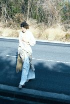 thumbnail other-2