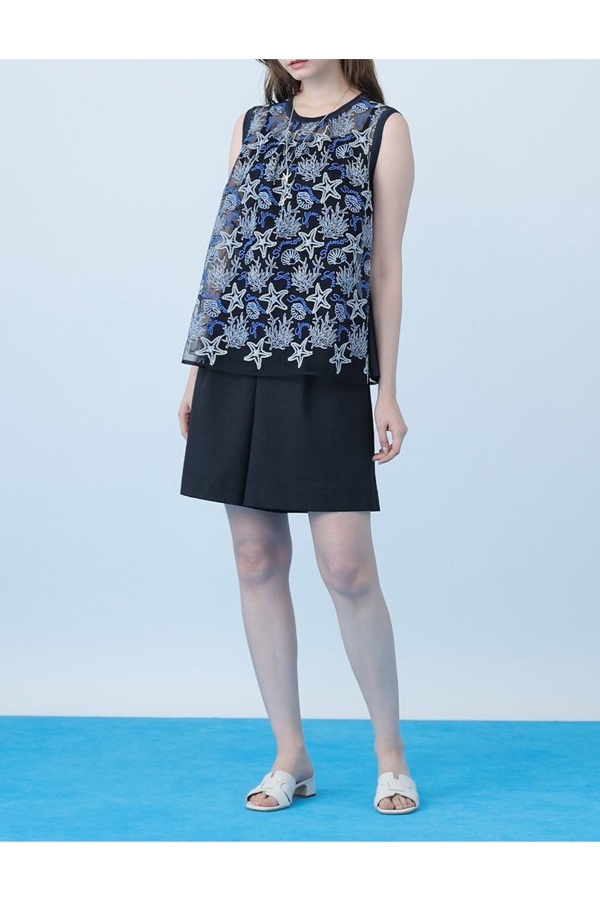 【アナイ/ANAYI】のSummer glam刺繍チュニック ブラウス 大人の最旬トレンドファッション＆コーディネート founy(ファウニー) 　ファッション　Fashion　レディースファッション　Fashion for Women　トップス・カットソー　Cut & Sew Tops　キャミソール&ノースリーブ　Camisoles & Sleeveless Tops　シャツ・ブラウス・オフィスカジュアル　Elegant Blouses & Button-Ups　オーガンジー　Organza Fabric　コレクション　Collection, Seasonal Line　サマー　Summer, Summer Style　チュニック　Tunic, Long Top　チュール　Tulip, Tulip Motif　ドッキング　Docking, Mixed Material　ノースリーブ　Sleeveless, No-Sleeve　モチーフ　Motif, Design Theme　夏　Summer　新作・新入荷　New Arrivals / New In　other-7|ID: prp329100004971167 ipo3291000000037279515