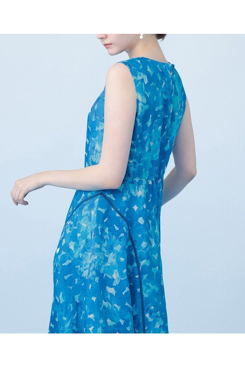 【アナイ/ANAYI】のVeil Blue プリントリネンフレア ワンピース 大人の最旬トレンドファッション＆コーディネート founy(ファウニー) 　ファッション　Fashion　レディースファッション　Fashion for Women　ワンピース　Dresses　チュニック　Tunic Tops & Dresses　エレガント 上品　Elegant　コレクション　Collection, Seasonal Line　サマー　Summer, Summer Style　チュニック　Tunic, Long Top　フレア　Flare, Flared　プリント　Print, Printed Pattern　ペチコート　Petticoat, Underskirt　モチーフ　Motif, Design Theme　リネン　Linen, Linen Fabric　ロング　Long, Long-Length　おすすめ　Recommended / Our Picks　夏　Summer　新作・新入荷　New Arrivals / New In　other-7|ID: prp329100004971176 ipo3291000000037279584