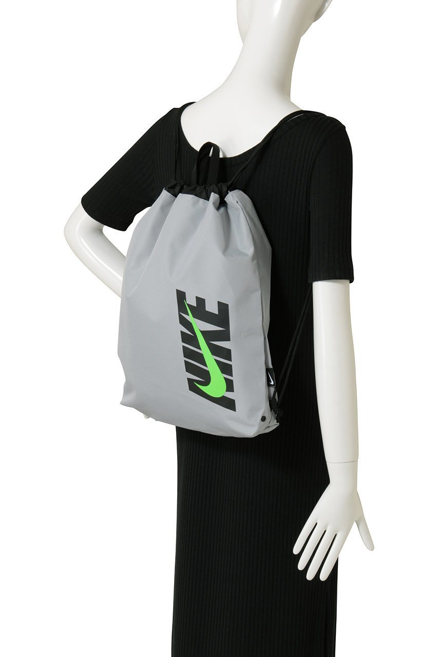 【レイール/Reir】の【NIKE】SS26ドローストプールバッグ 大人の最旬トレンドファッション＆コーディネート founy(ファウニー) 　ファッション　Fashion　レディースファッション　Fashion for Women　バッグ　Bags　スポーツウェア　Functional & Stylish Sportswear　スポーツバッグ・ジム用ポーチ・バックパック　Gym Bag / Sports Backpack / Pouch for Training　ショルダー　Shoulder, Shoulder Strap　スポーツ　Sports, Activewear　スポーティ　Sporty, Casual Athletic　ドローストリング　Drawstring, Pull Cord　ワーク　Workwear, Utility Style　新作・新入荷　New Arrivals / New In　軽量　Lightweight, Ultra Light　other-2|ID: prp329100004971324 ipo3291000000037280484