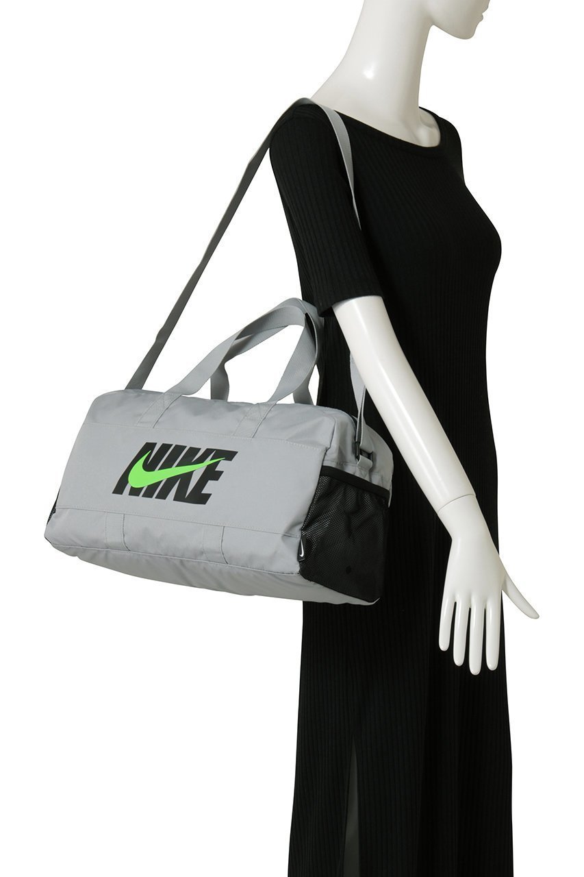 【レイール/Reir】の【NIKE】SS26ボストンプールバッグ 大人の最旬トレンドファッション＆コーディネート founy(ファウニー) 　ファッション　Fashion　レディースファッション　Fashion for Women　バッグ　Bags　スポーツウェア　Functional & Stylish Sportswear　スポーツバッグ・ジム用ポーチ・バックパック　Gym Bag / Sports Backpack / Pouch for Training　スポーツ　Sports, Activewear　スマート　Smart, Elegant　ビーチ　Beach, Seaside　ボストン　Boston　ポケット　Pocket, Pocket Detail　夏　Summer　新作・新入荷　New Arrivals / New In　other-2|ID: prp329100004971328 ipo3291000000037280511