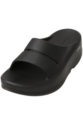 【ウーフォス/OOFOS】のOOmega Ooahh 大人の最旬トレンドファッション＆コーディネート founy(ファウニー) ファッション Fashion レディースファッション Fashion for Women クッション Cushion, Throw Pillow サンダル Sandals, Summer Shoes スリッパ Slippers, Room Shoes ソックス Socks, Hosiery ビーチ Beach, Seaside 厚底 Platform Shoes 定番 Standard, Basic Item 新作・新入荷 New Arrivals / New In |ID:prp329100004971337
