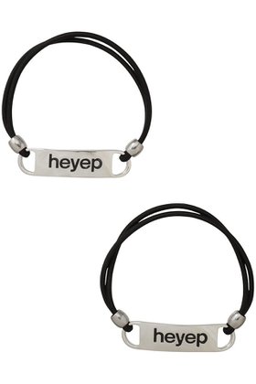 【ヘイップ/heyep】のLogo Hair Ties(2P Set) 大人の最旬トレンドファッション＆コーディネート founy(ファウニー) ファッション Fashion レディースファッション Fashion for Women シュシュ&ヘアアクセ/ヘアアレンジ Scrunchies & Hair Accessories おすすめ Recommended / Our Picks アクセサリー Fashion Accessories ブレスレット Bracelet, Wristband プレート Plate, Dish モダン Modern, Contemporary モチーフ Motif, Design Theme 新作・新入荷 New Arrivals / New In |ID:prp329100004975519