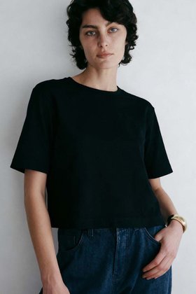 【ハー/HER.】 コンパクトTシャツ大人の最旬トレンドファッション＆コーディネート founy(ファウニー) ファッション Fashion レディースファッション Fashion for Women トップス・カットソー Cut & Sew Tops シャツ・ブラウス・オフィスカジュアル Elegant Blouses & Button-Ups ロングTシャツ・Tシャツ Longline T-Shirts & Tees カットソー・ベーシックTシャツ Cut-and-Sewn Tops / Stretch Tees & Basics カリフォルニア California, Cali Style コンパクト Compact, Small Size ショート Short, Short Length スリーブ Sleeve, Long Sleeve / Short Sleeve トレンド Trend, Trending Now バランス Balance, Style Balance ボトム Bottoms, Lower Wear 新作・新入荷 New Arrivals / New In |ID:prp329100004984061