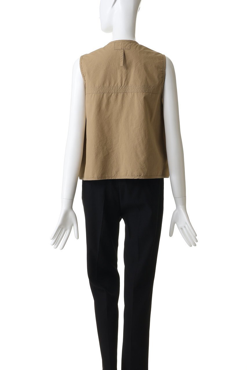 【ミディウミ/MidiUmi】のwork pocket vest ベスト 大人の最旬トレンドファッション＆コーディネート founy(ファウニー) 　ファッション　Fashion　レディースファッション　Fashion for Women　アウター　Coat / Outerwear Collection　レディースジャケット・軽アウター　Jackets　アウトドア　Outdoor Clothing　ジャケット　Jacket, Outerwear　タイプライター　Typewriter Fabric, Crisp Cotton　フラップ　Flap, Flap Pocket　フロント　Front, Front Design　ベスト　Vest, Waistcoat　ポケット　Pocket, Pocket Detail　ワーク　Workwear, Utility Style　新作・新入荷　New Arrivals / New In　旅行　Travel　other-4|ID: prp329100004985410 ipo3291000000037344346