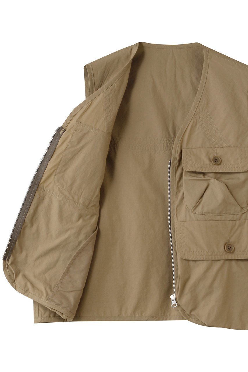 【ミディウミ/MidiUmi】のwork pocket vest ベスト 大人の最旬トレンドファッション＆コーディネート founy(ファウニー) 　ファッション　Fashion　レディースファッション　Fashion for Women　アウター　Coat / Outerwear Collection　レディースジャケット・軽アウター　Jackets　アウトドア　Outdoor Clothing　ジャケット　Jacket, Outerwear　タイプライター　Typewriter Fabric, Crisp Cotton　フラップ　Flap, Flap Pocket　フロント　Front, Front Design　ベスト　Vest, Waistcoat　ポケット　Pocket, Pocket Detail　ワーク　Workwear, Utility Style　新作・新入荷　New Arrivals / New In　旅行　Travel　other-6|ID: prp329100004985410 ipo3291000000037344350